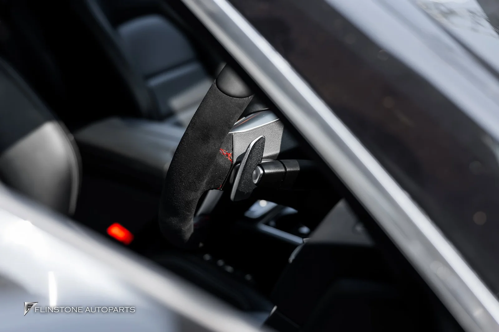 ติดตั้งพวงมาลัย AMG Alcantara สำหรับ W207 E-Class Coupe