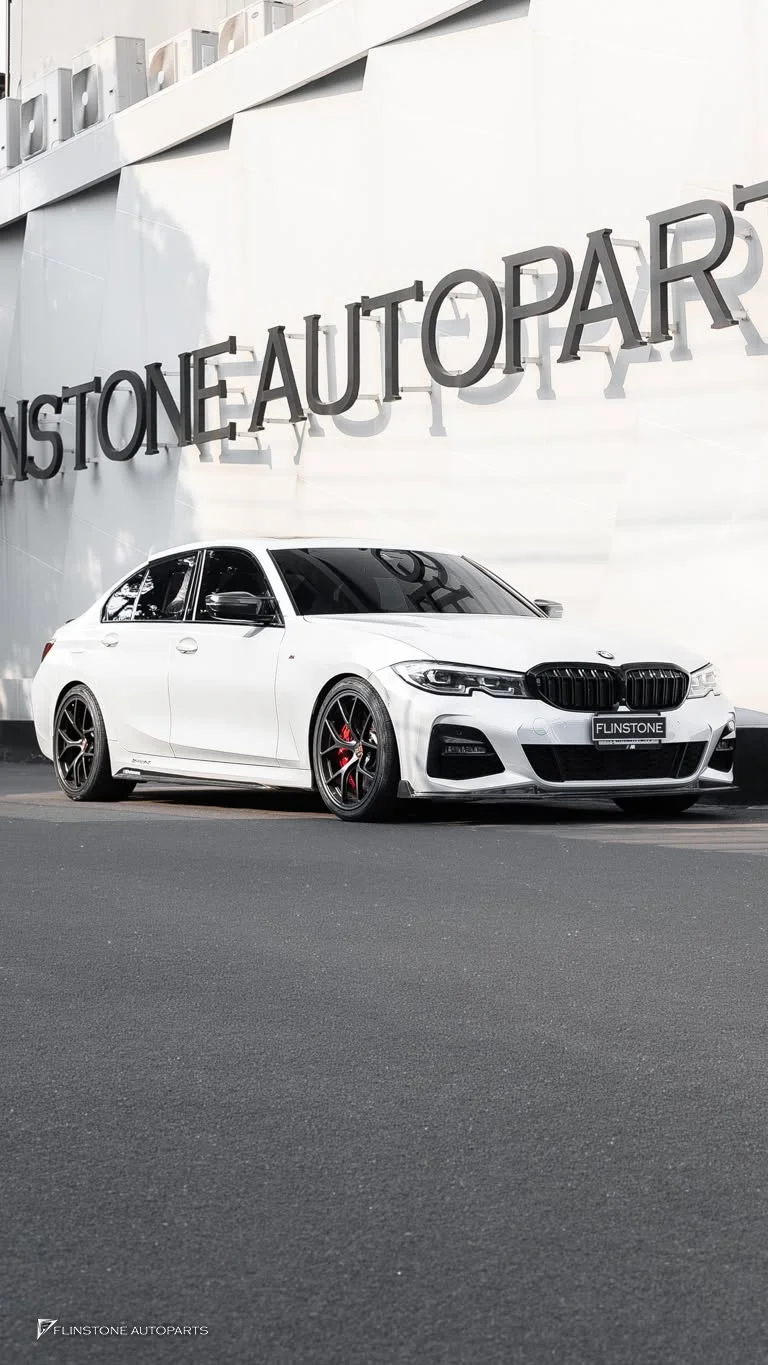 BMW G20 Series 3 2025 — BMW G20 Series 3 加装碳纤维部件含扰流板与