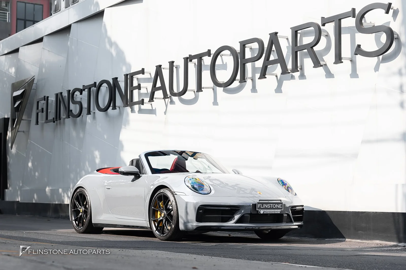 PORSCHE 992 Carrera 全身帅气! Porsche 992 Cabriolet 刹车系统升级