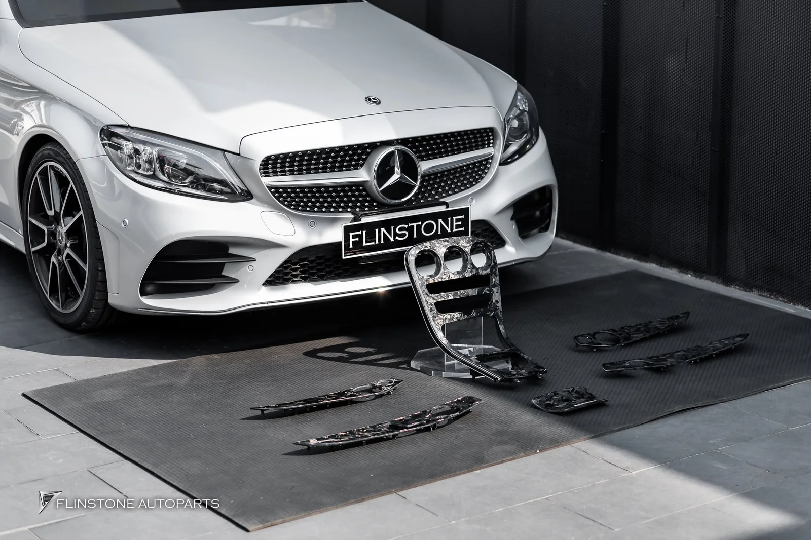 W205 C205 C-Class 2024 — raising the interior W205 C-Class more aggressive and luxurious with