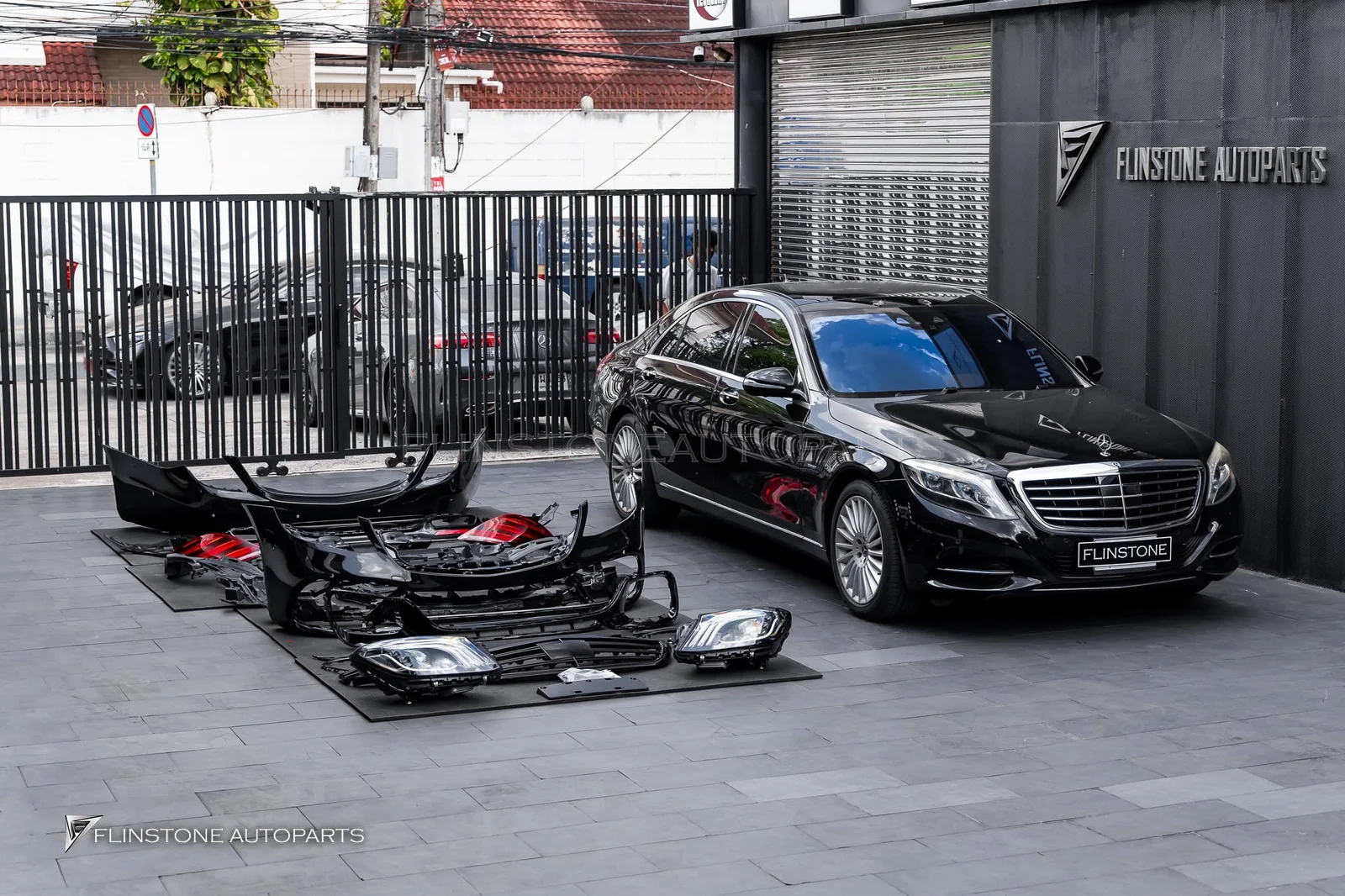 S-Class code W222 chose the full body kit S63 AMG Facelift