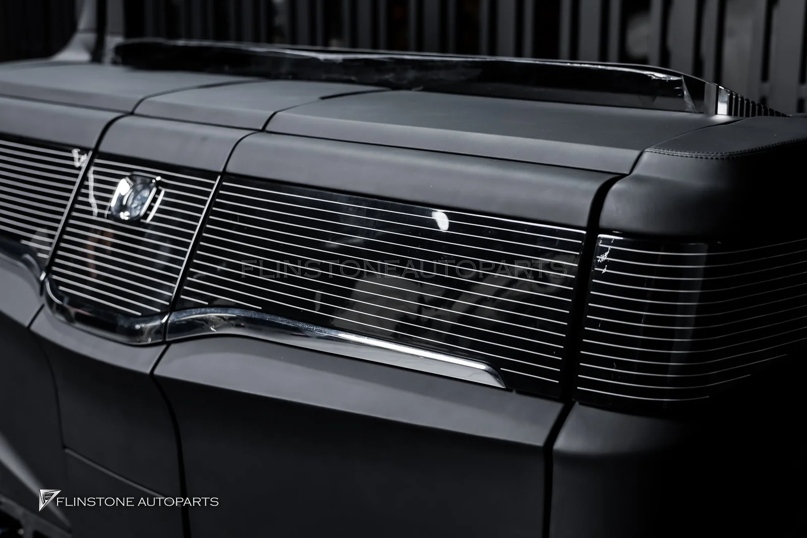 W447 V-Class Facelift — ชุดพาร์ทเตรียมติดตั้งแบบจัดเต็มสำหรับ Mercedes-Benz NEW V300