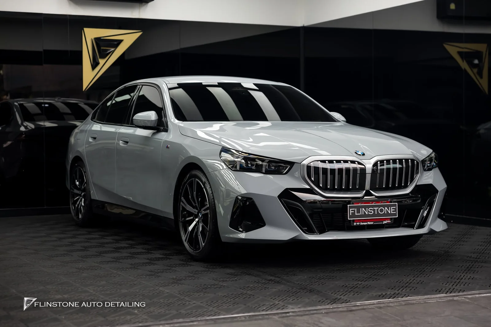 BMW i5 G60 came in for full-car clear paint protection film inside and out from DRESDENPROTECTION