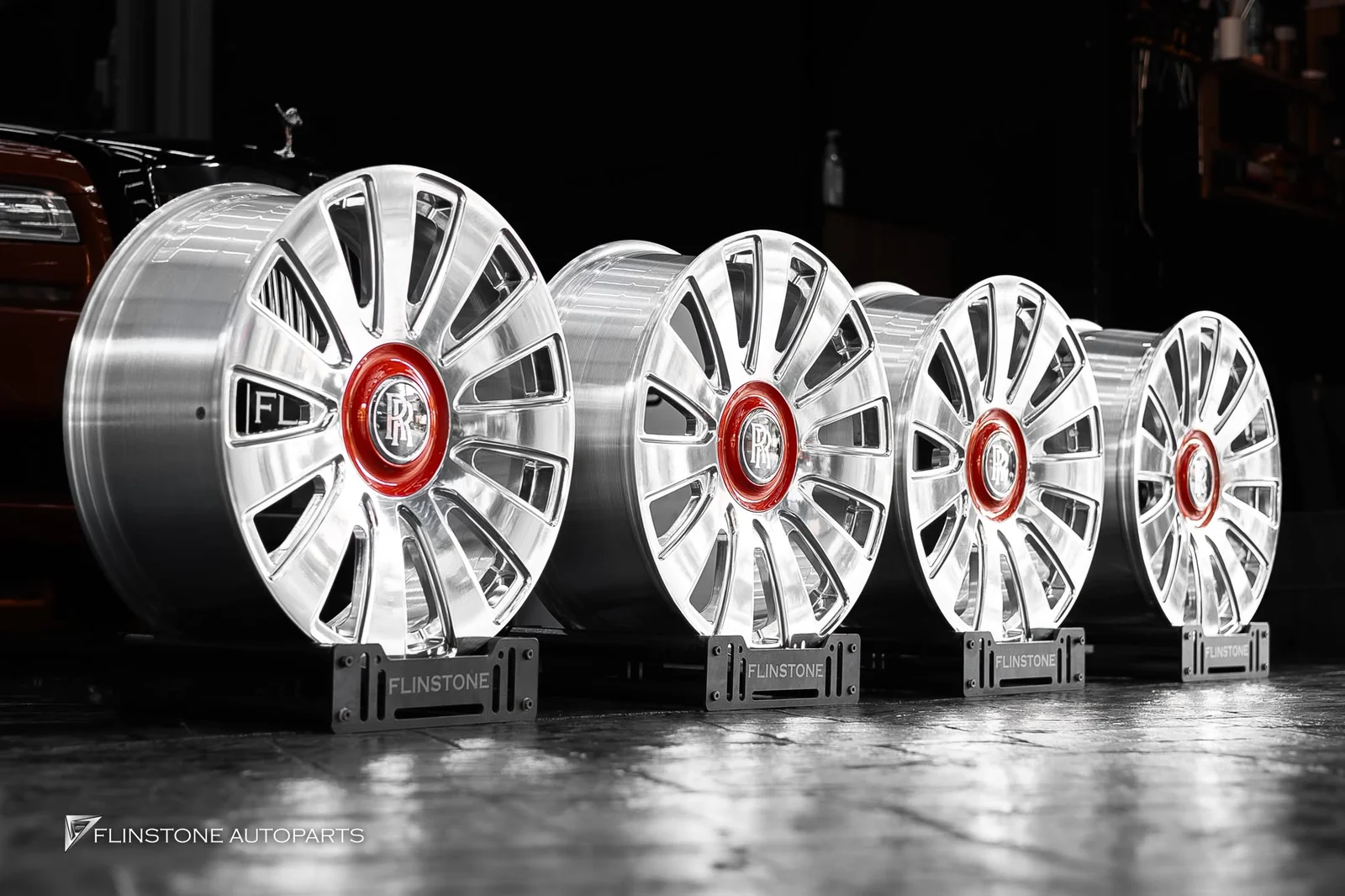 ROLLS Royce Wraith ลูกค้าเจาะจงเลือกติดตั้งล้อฟอจแท้จาก USUS Forged Wheel