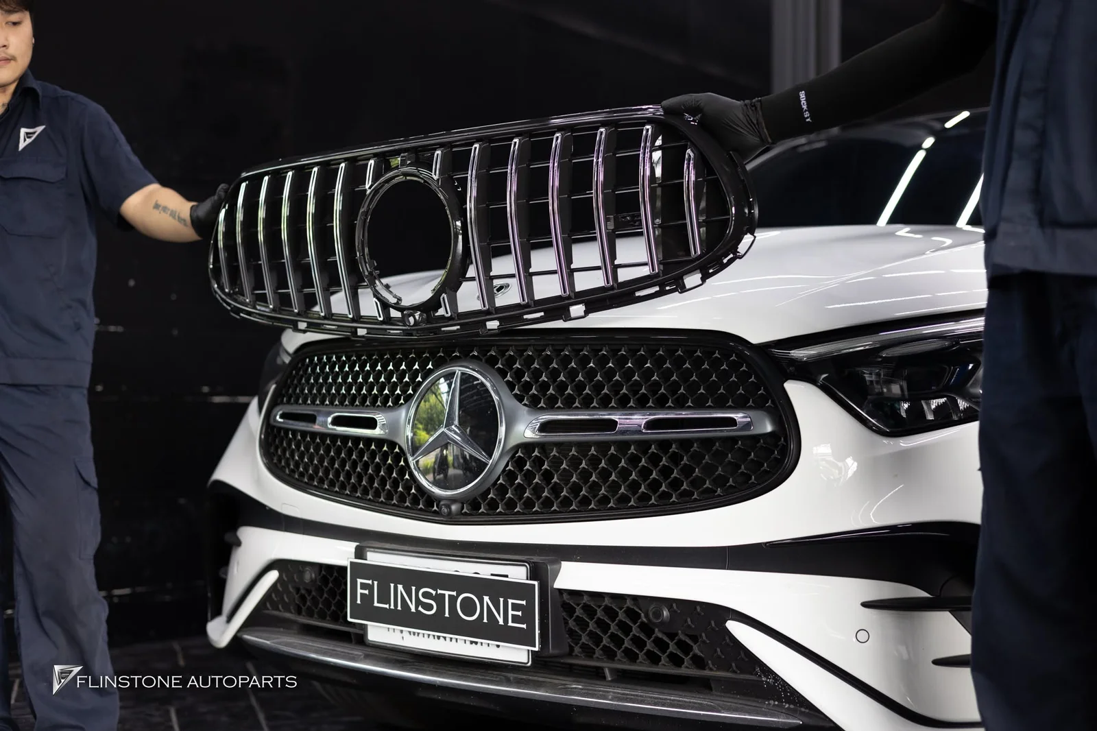 W254 GLC-Class 前格栅升级，款式为 GLC43 AMG [GT] 前脸更霸气