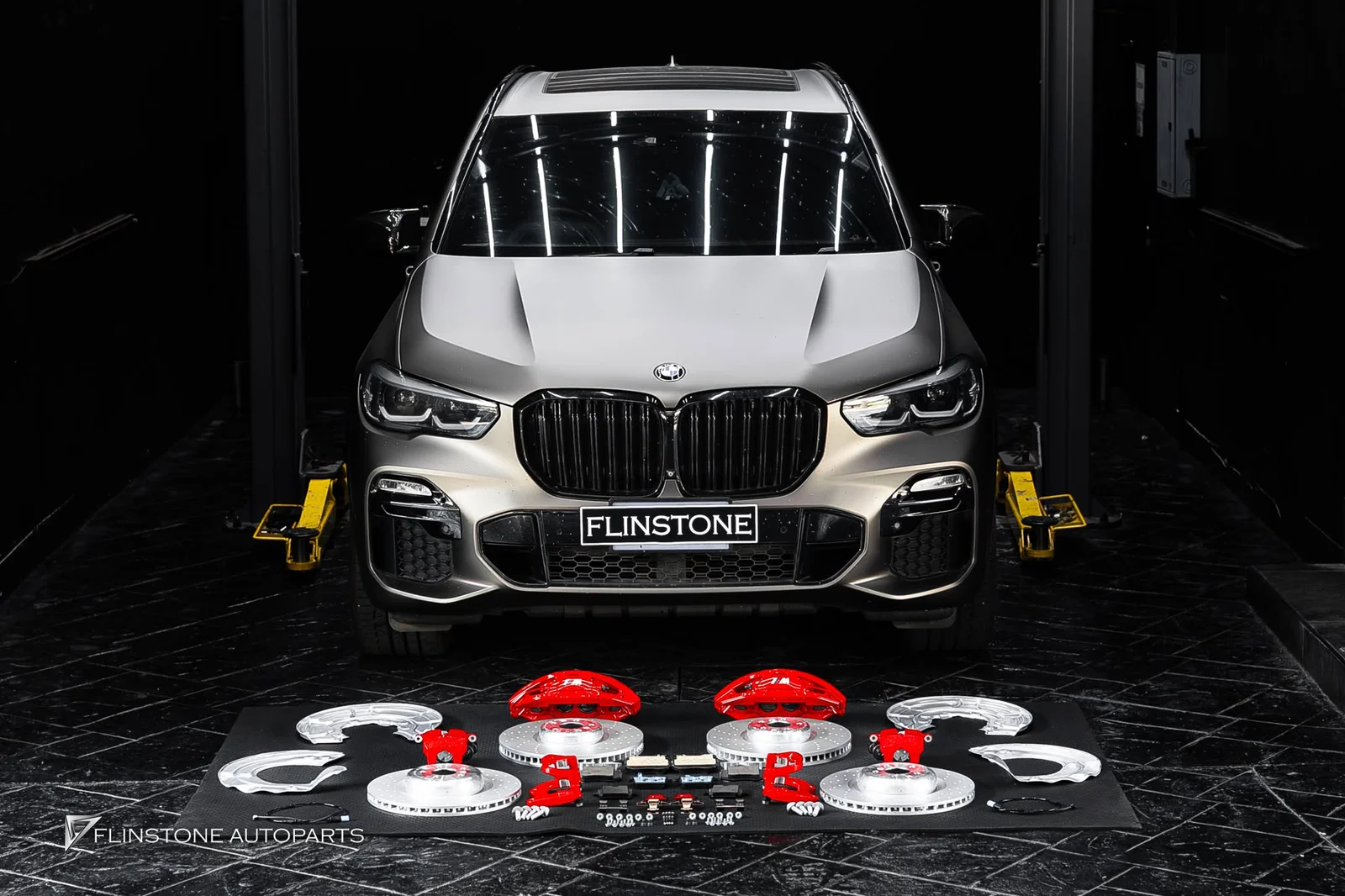 BMW X6 G06 到店以刹车套装升级安全 M Performance