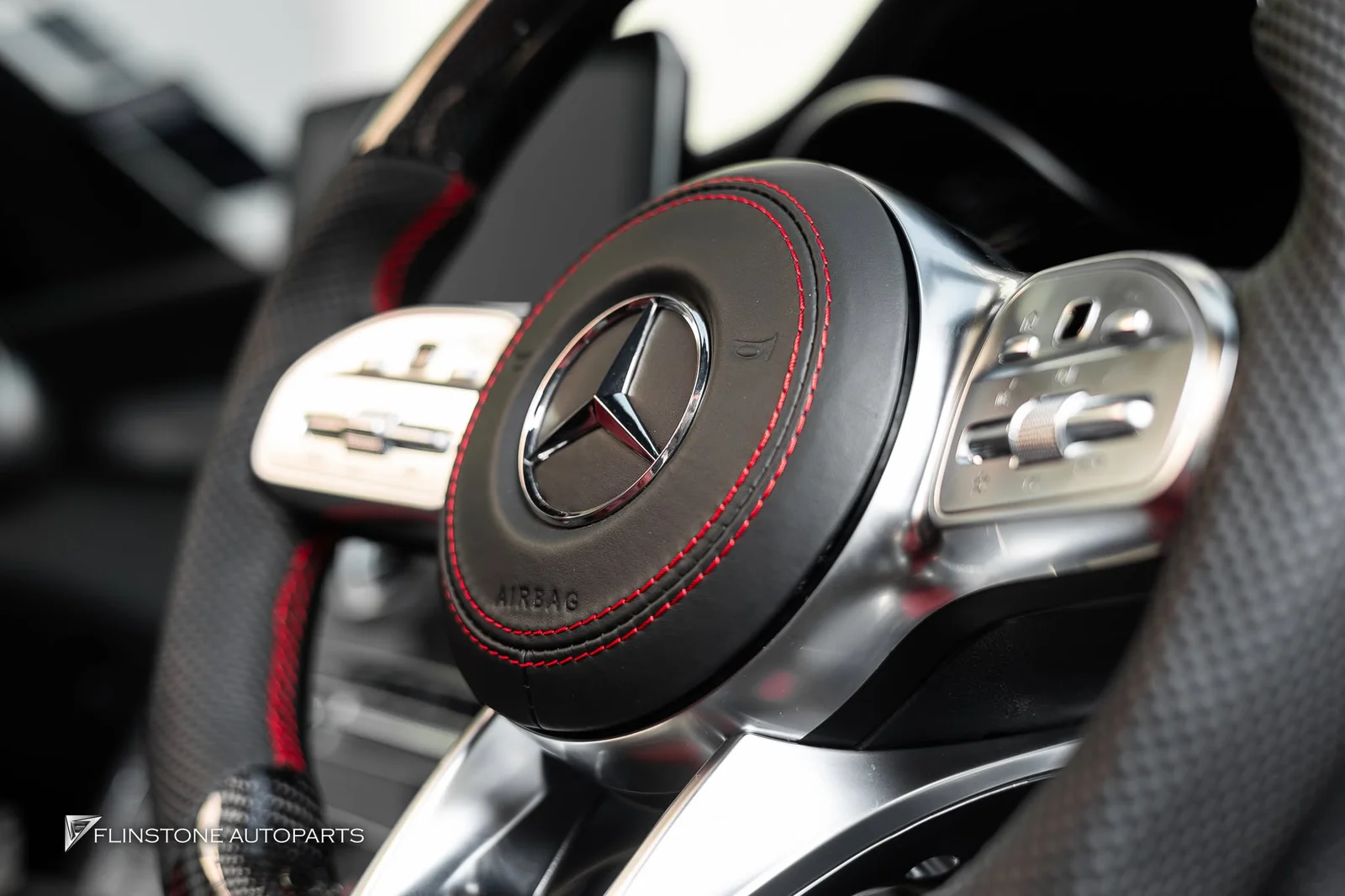 W205/C205 C-Class carbon steering wheel change AMG for W205 C-Class – Carbon Fiber