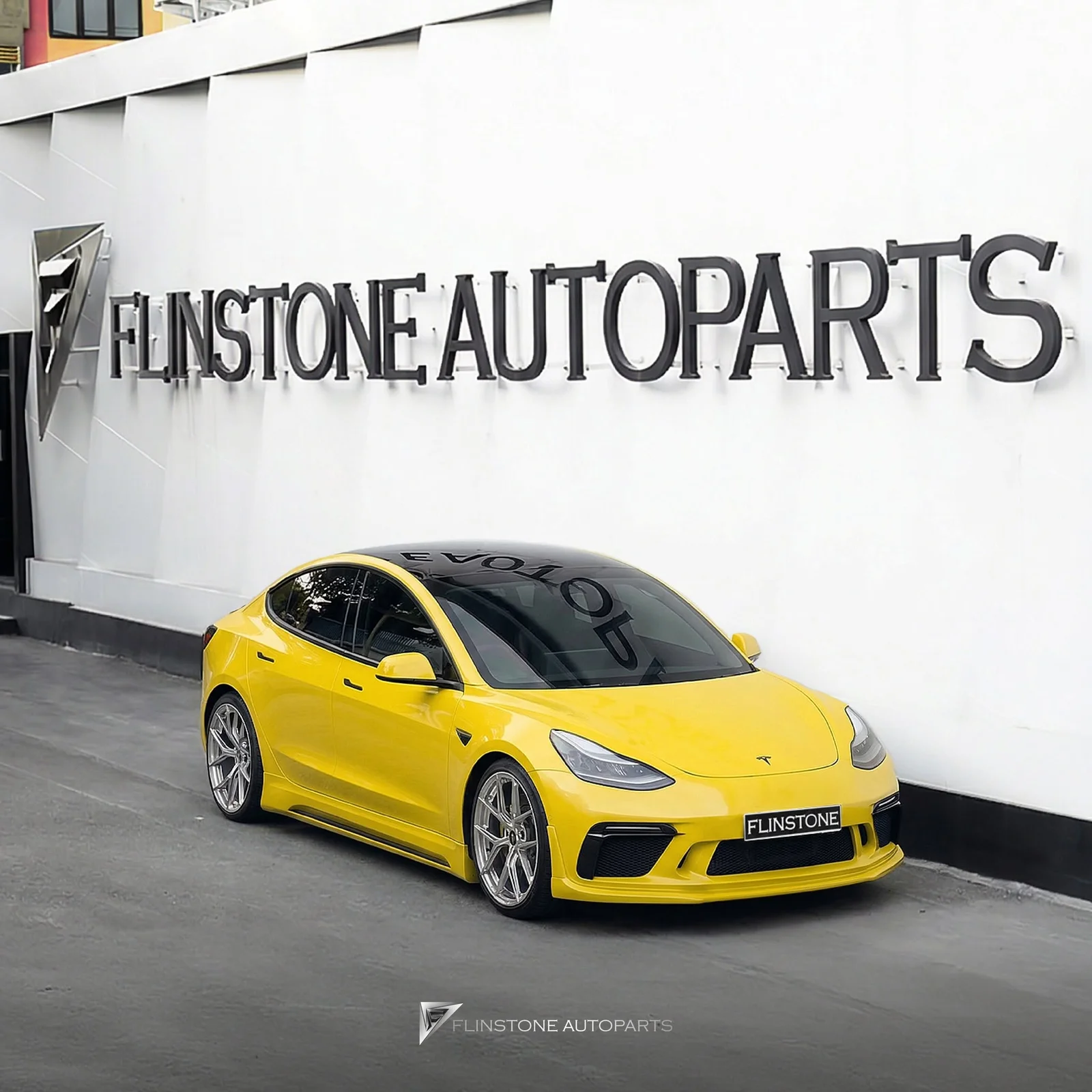 ชุดกันชนหน้าแต่งใหม่สำหรับ Tesla Model 3 แบบ GT3 Look