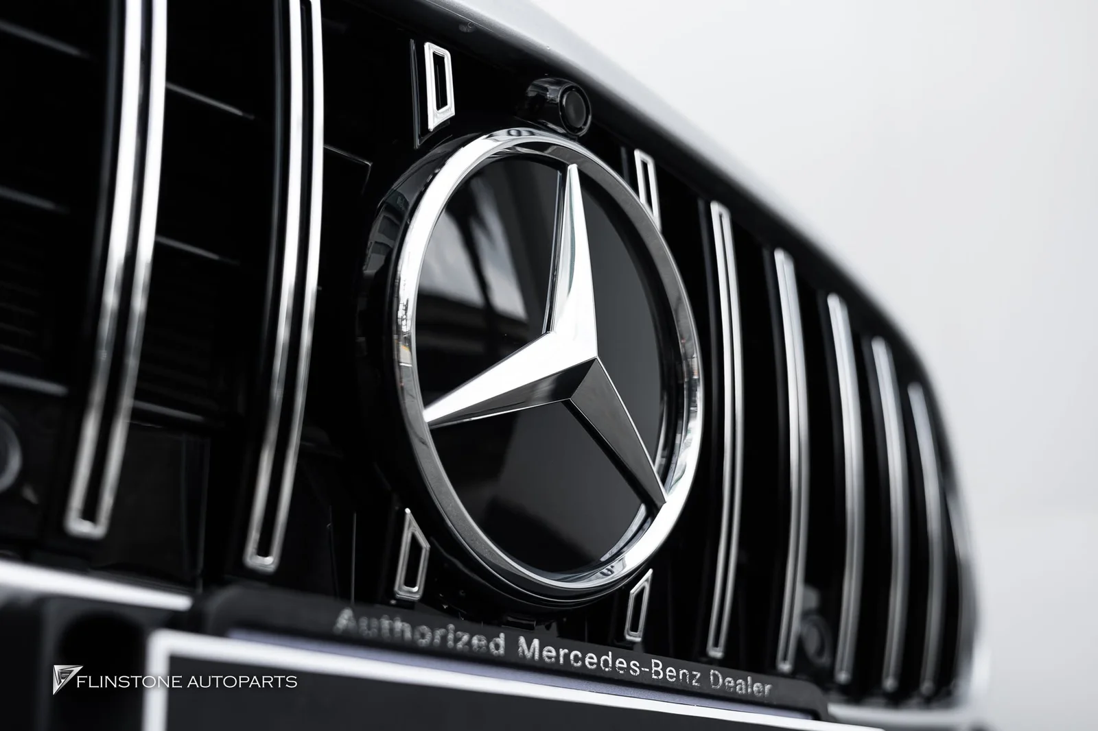 W205/C205 C-Class facelift conversion for W205 C-Class year 2015 is C63s AMG W206 thank you