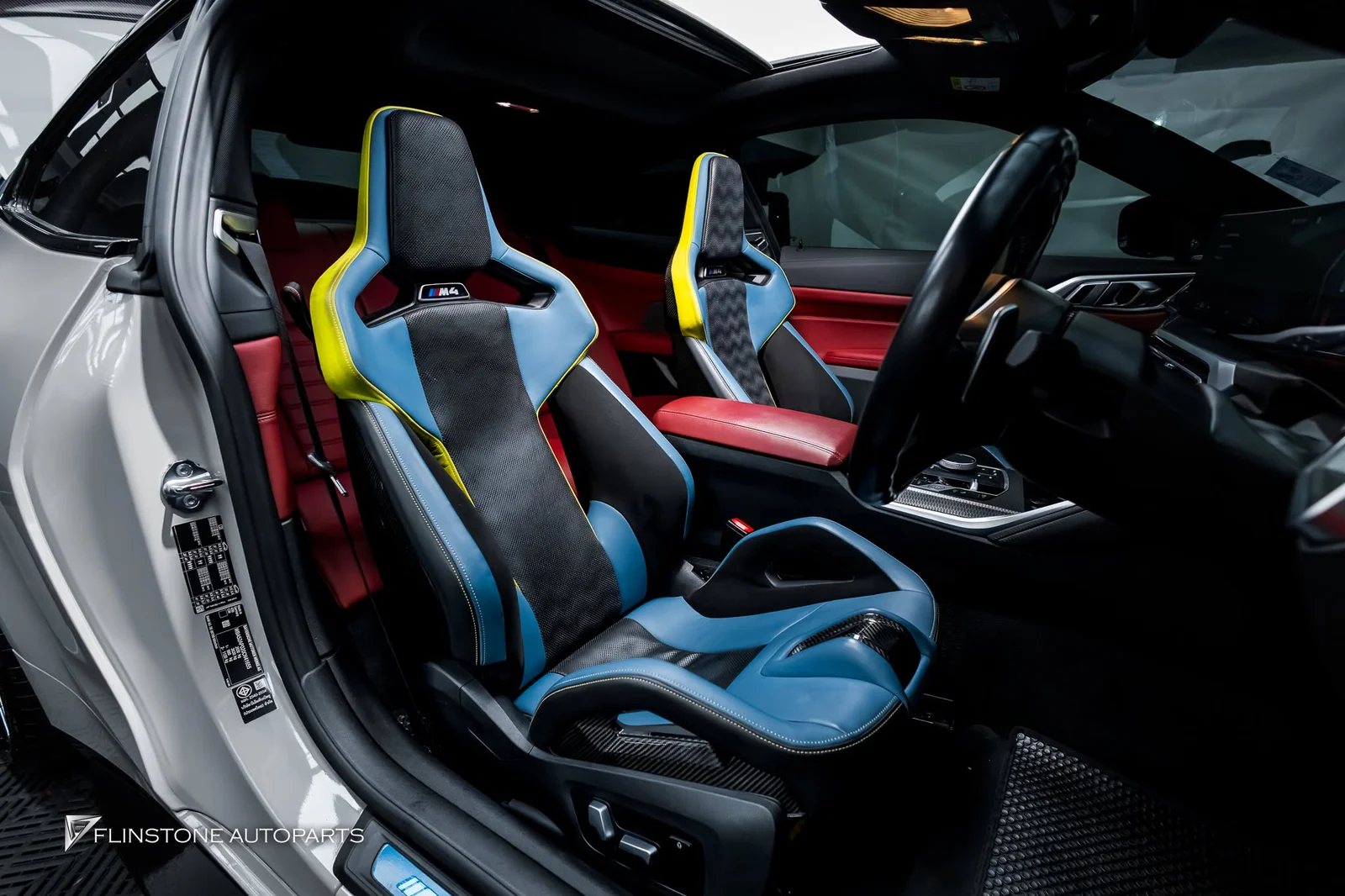 BMW G22 / G26 / G82 M4 — changing the stock interior looking cool with genuine seats from G82 M4 (Carbon Fi