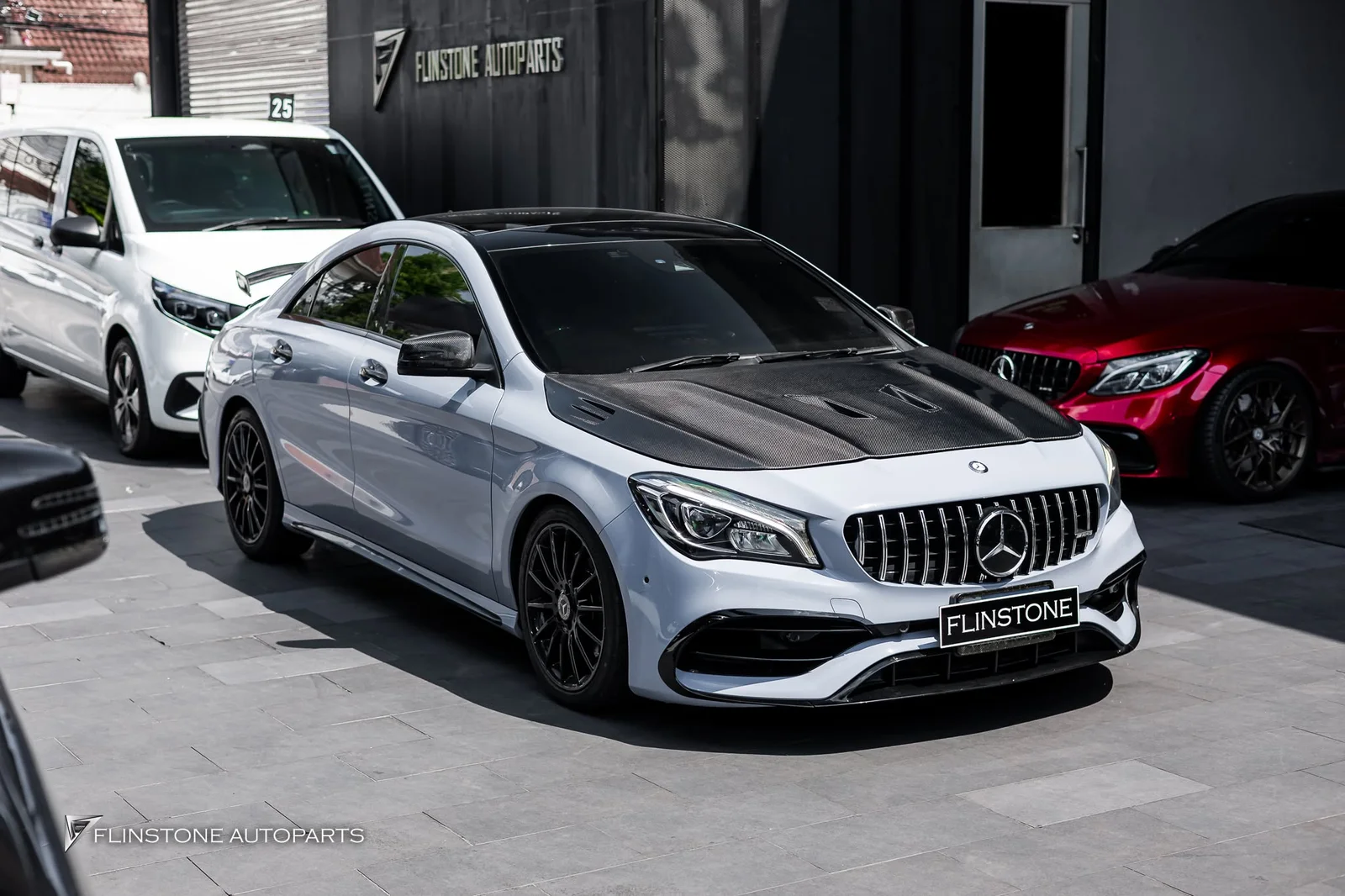 ฝากระโปรง Carbon Fiber สำหรับ CLA-Class รหัส W117 อยากได้ของแต่งแบบไหน ที่