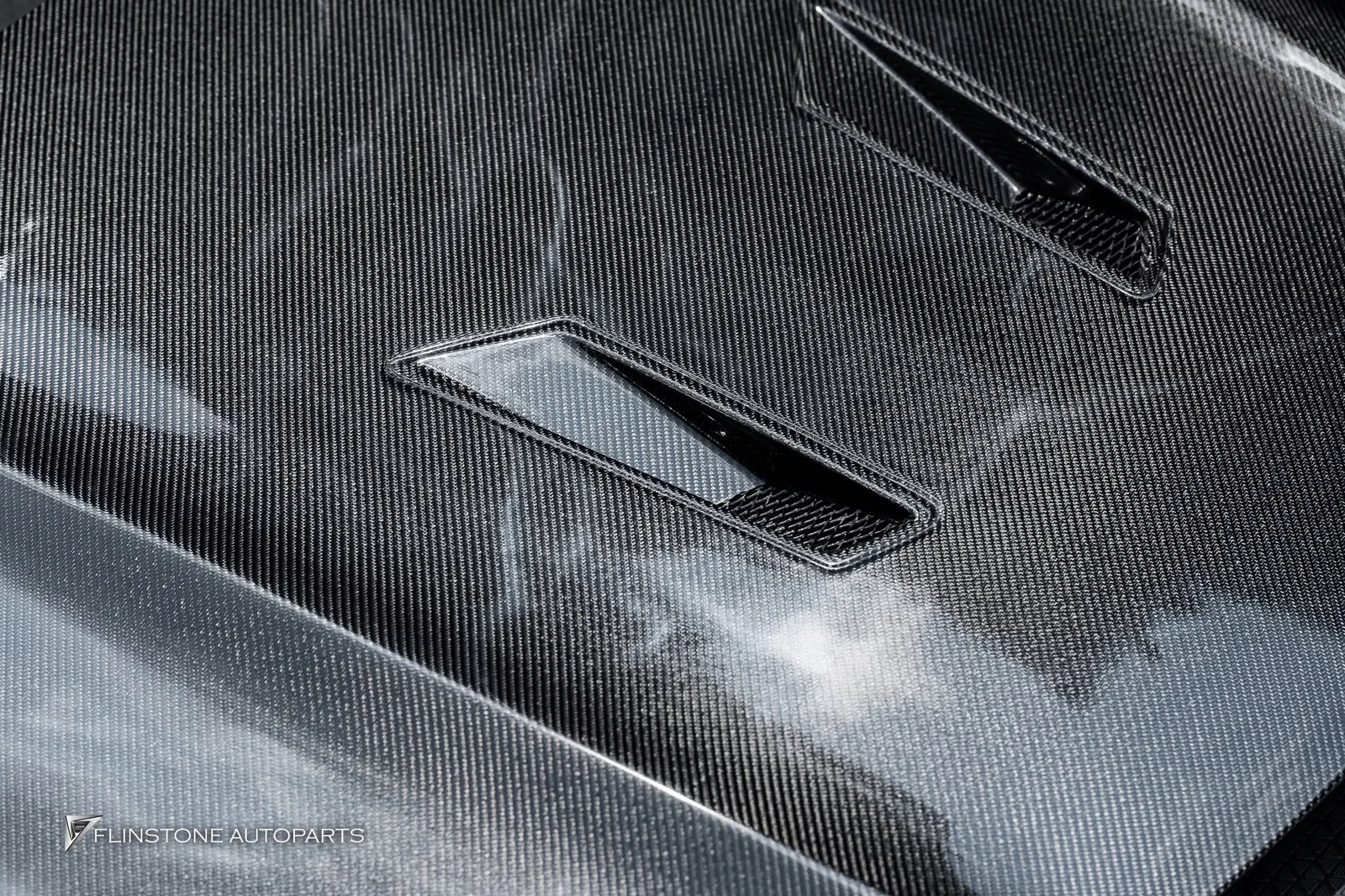 ฝากระโปรง Carbon Fiber สำหรับ CLA-Class รหัส W117 อยากได้ของแต่งแบบไหน ที่