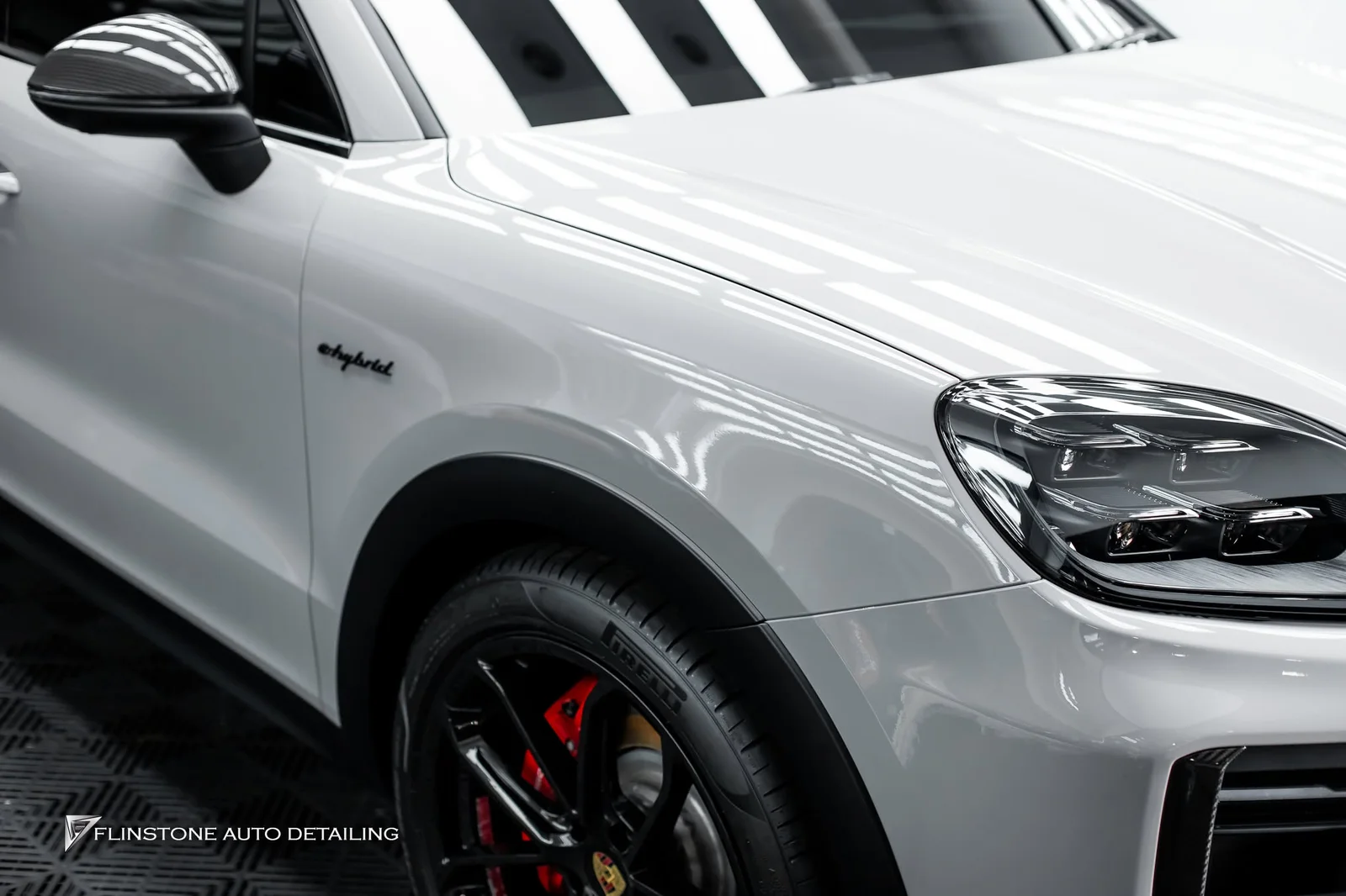 极致霸气! PORSCHE Cayenne Coupe 9Y0.2 以改装套件升级造型