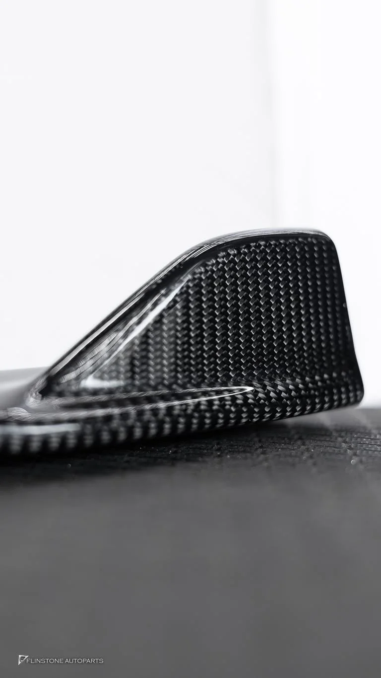 EQE EQS ติดตั้งลิ้นหน้าและสปอยเลอร์ท้ายคาร์บอนสำหรับ Mercedes Benz EQS