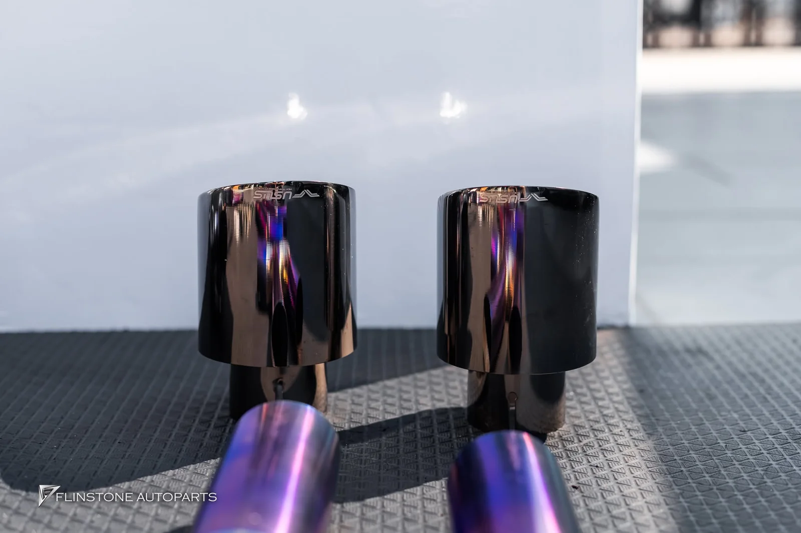 full-on good looks for PORSCHE Cayenne E3 9Y0.1 with a titanium exhaust system USUS