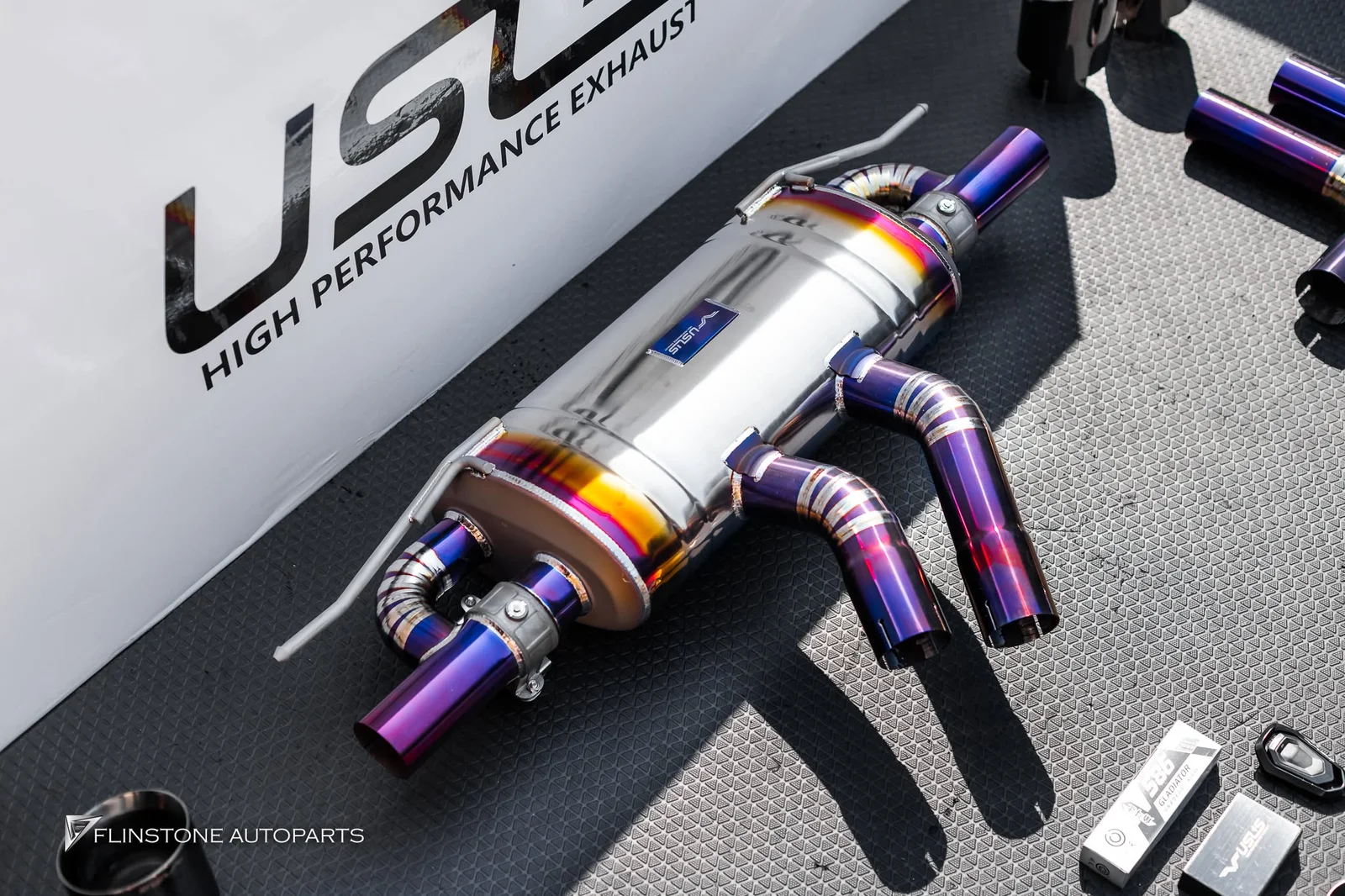 full-on good looks for PORSCHE Cayenne E3 9Y0.1 with a titanium exhaust system USUS