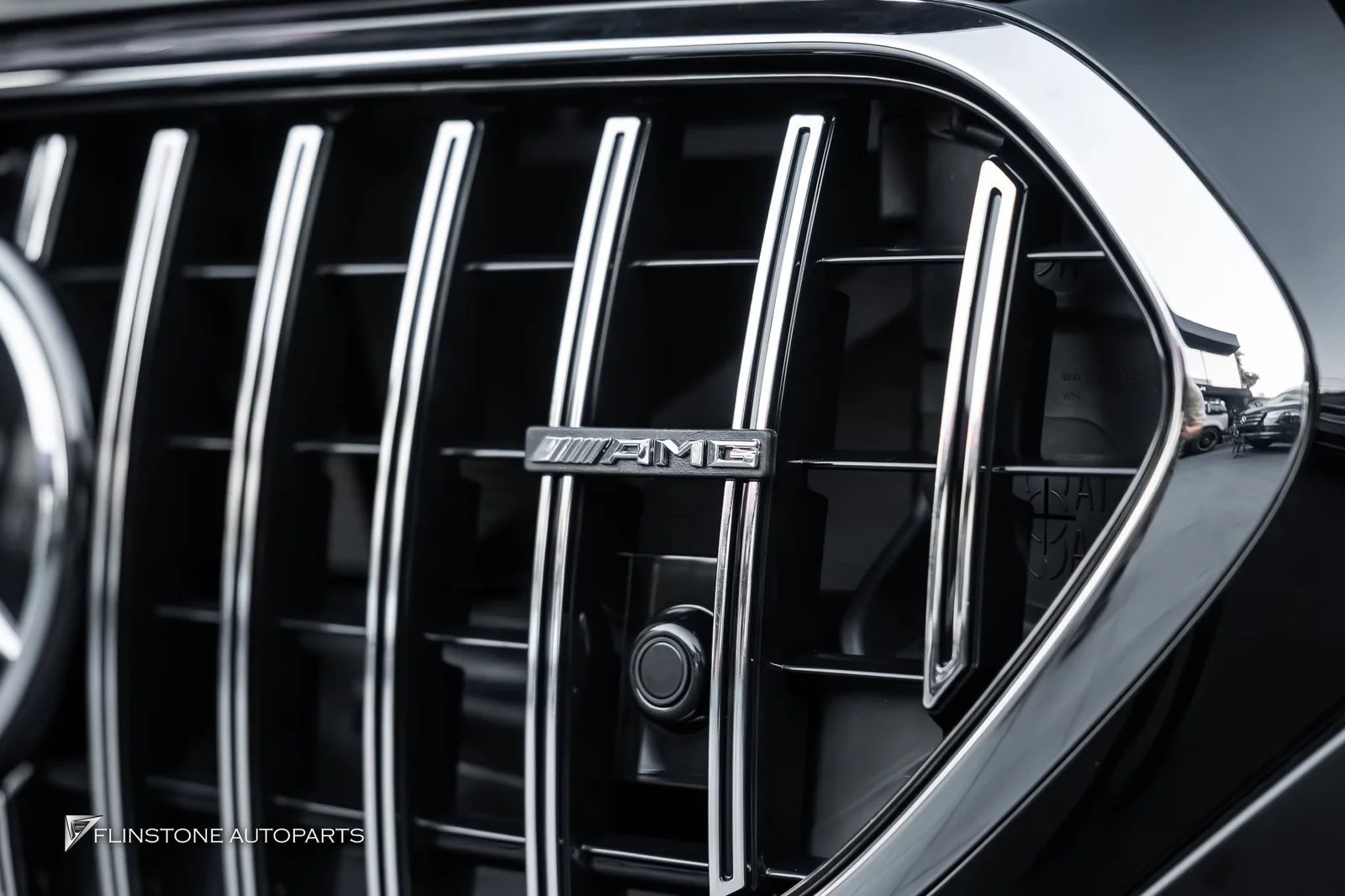 W214 E-Class ลูกค้าเลือกอัปเกรดกระจังหน้าทรง GT (E53 AMG) รุ่นใหม่ล่าสุด ที่มาพร้อมไฟ LED