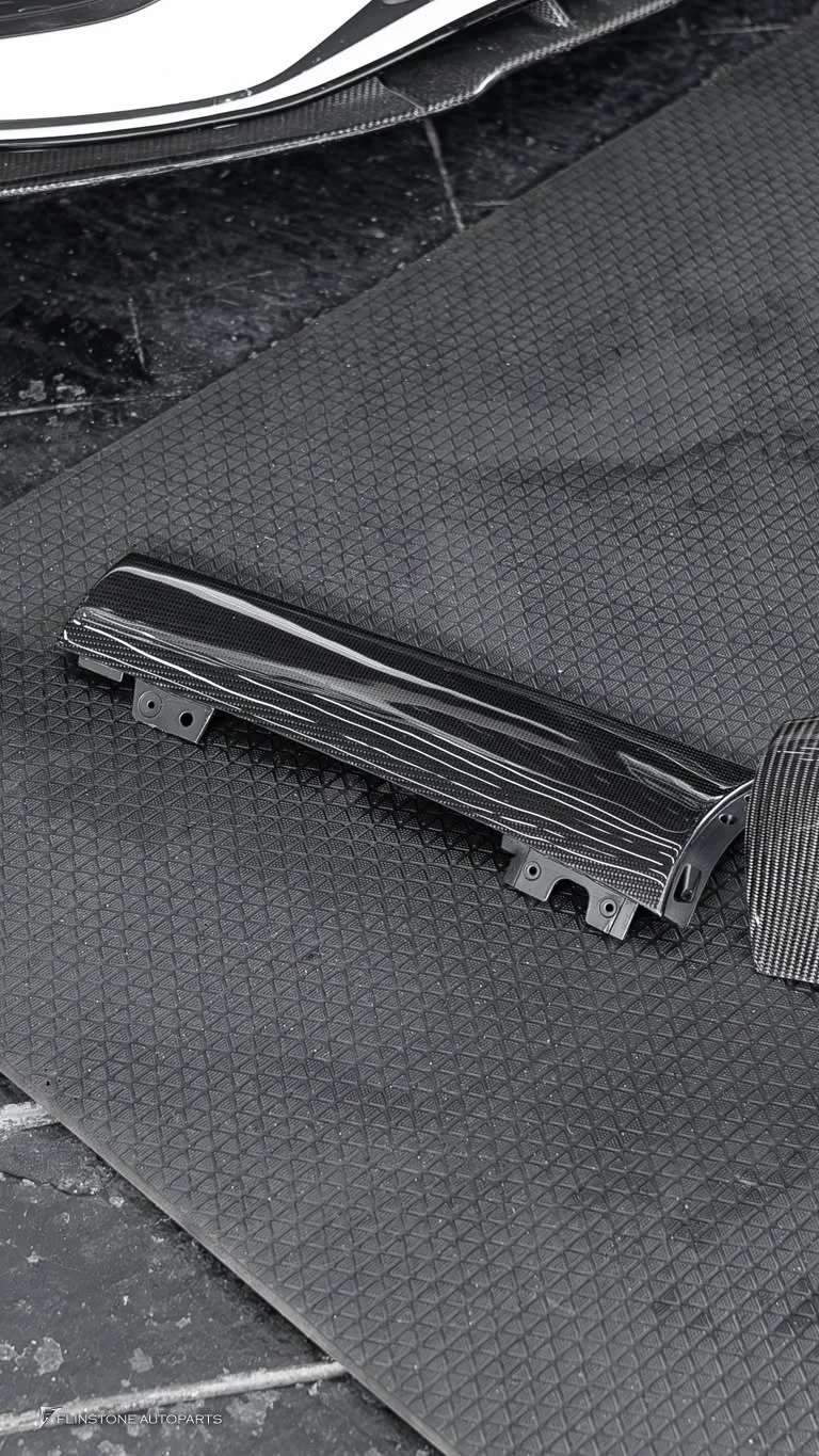 W206 C-Class C63s AMG Carbon Fiber Rear Diffuser ครับ