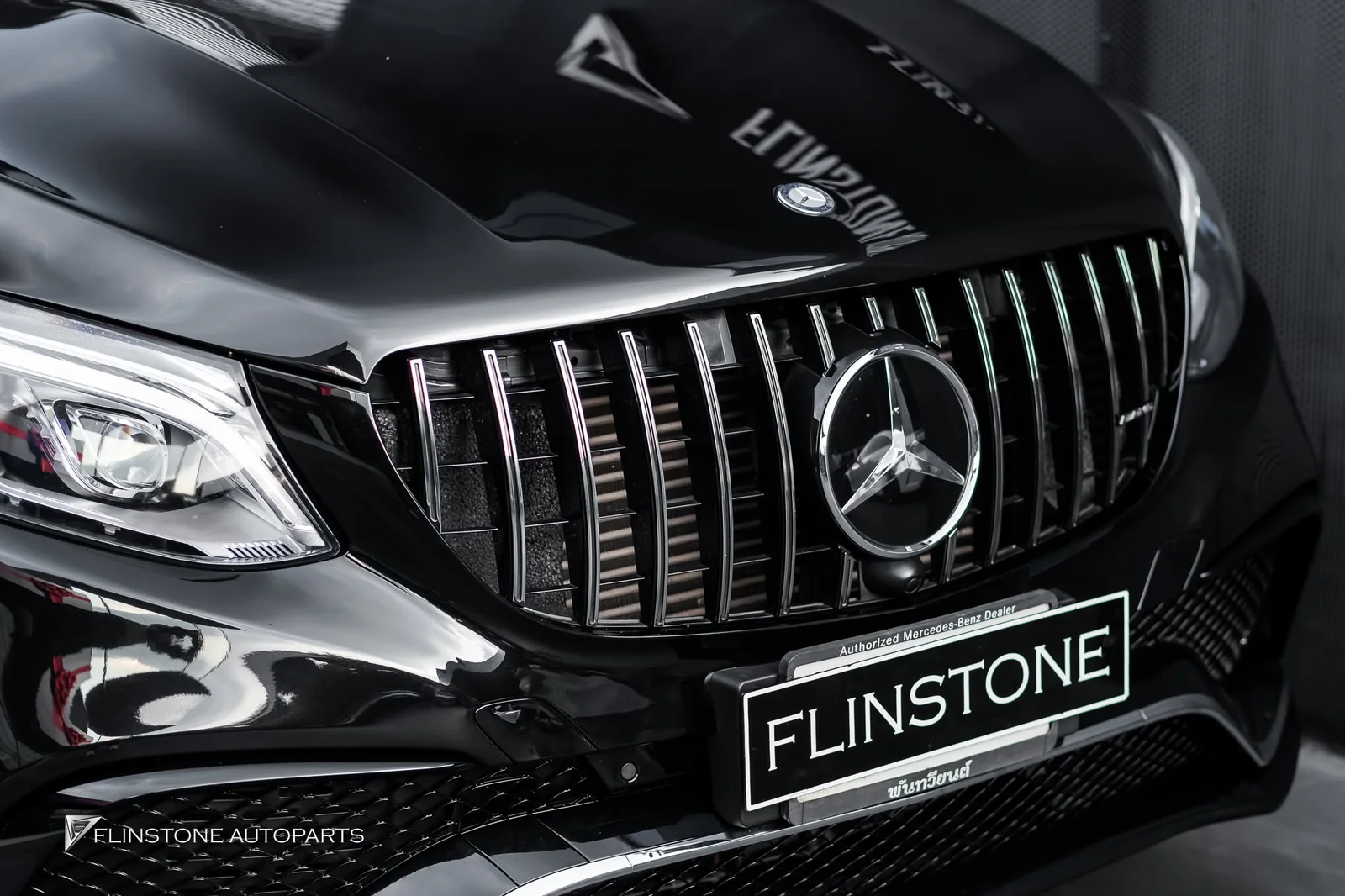 W166 ML-Class & W176 A-Class ติดตั้งชุดแต่ง GLE63 AMG สำหรับ W166 ML-Class ที่เปลี่ยนโฉม