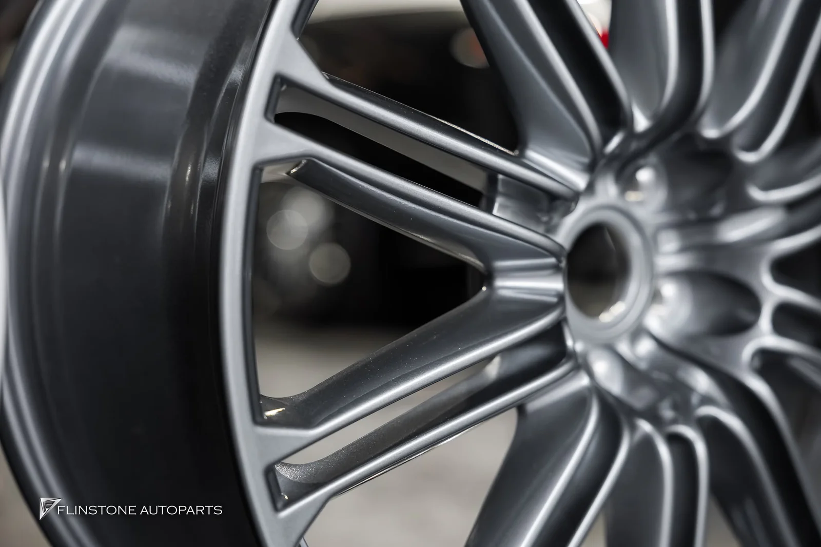 ติดตั้งล้อฟอจให้กับ Aston Martin DBS