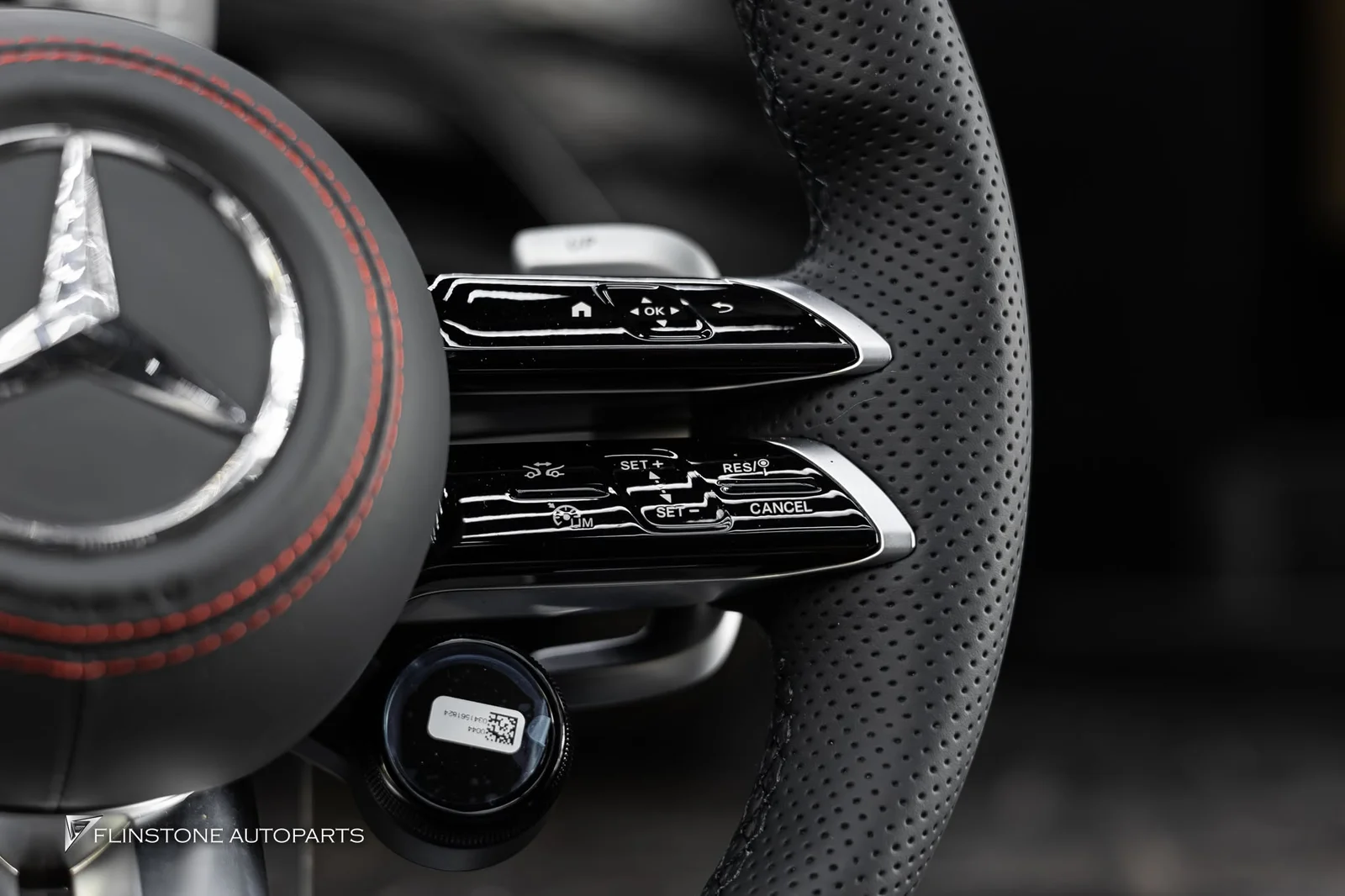 X253 GLC-Class อัปเกรดลุคสปอร์ตพร้อมเทคโนโลยีที่ขาดหายไปให้ Mercedes-AMG GLC43 Coupe