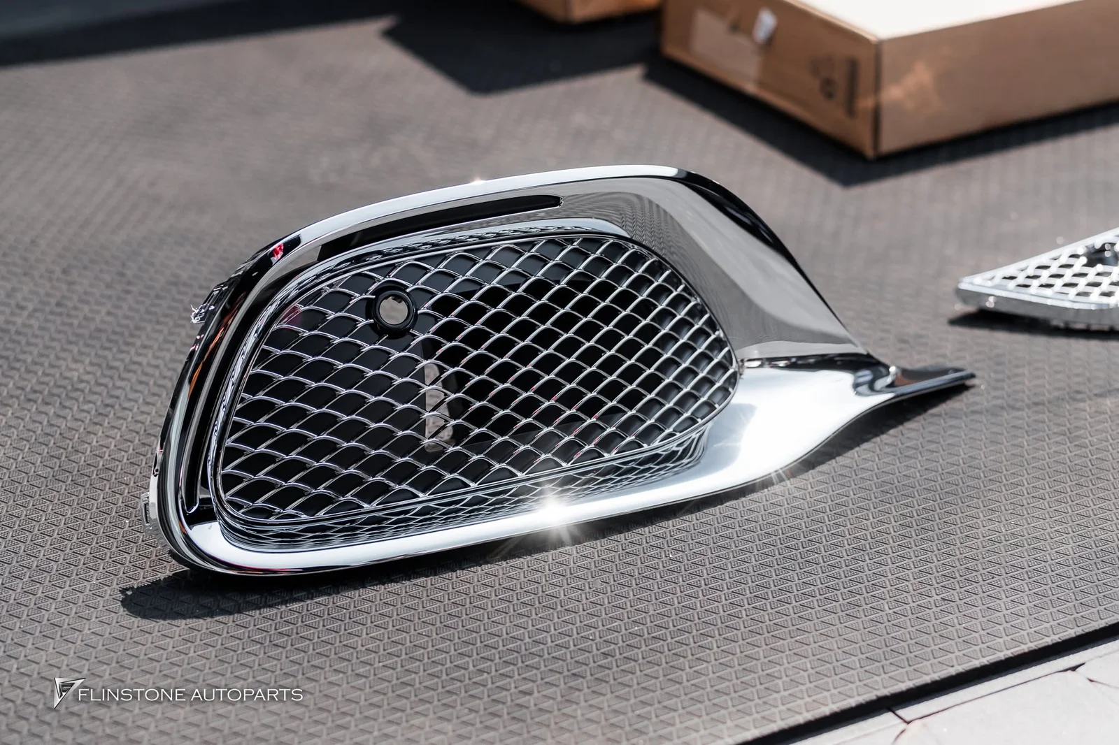 ยกระดับความหรูหราให้ถึงขีดสุดกับ Mercedes-Benz W223 S-Class MAYBACH