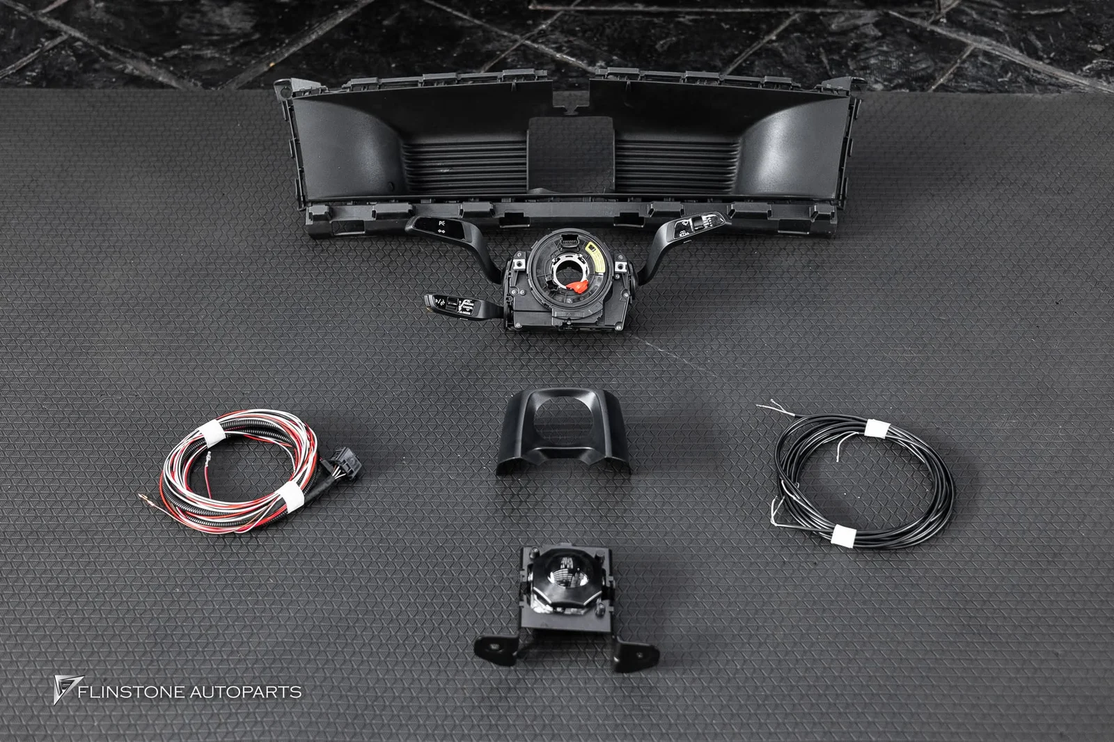 สำหรับ PORSCHE 992 Carrera กับการติดตั้งระบบ Adaptive Cruise Control (ACC)