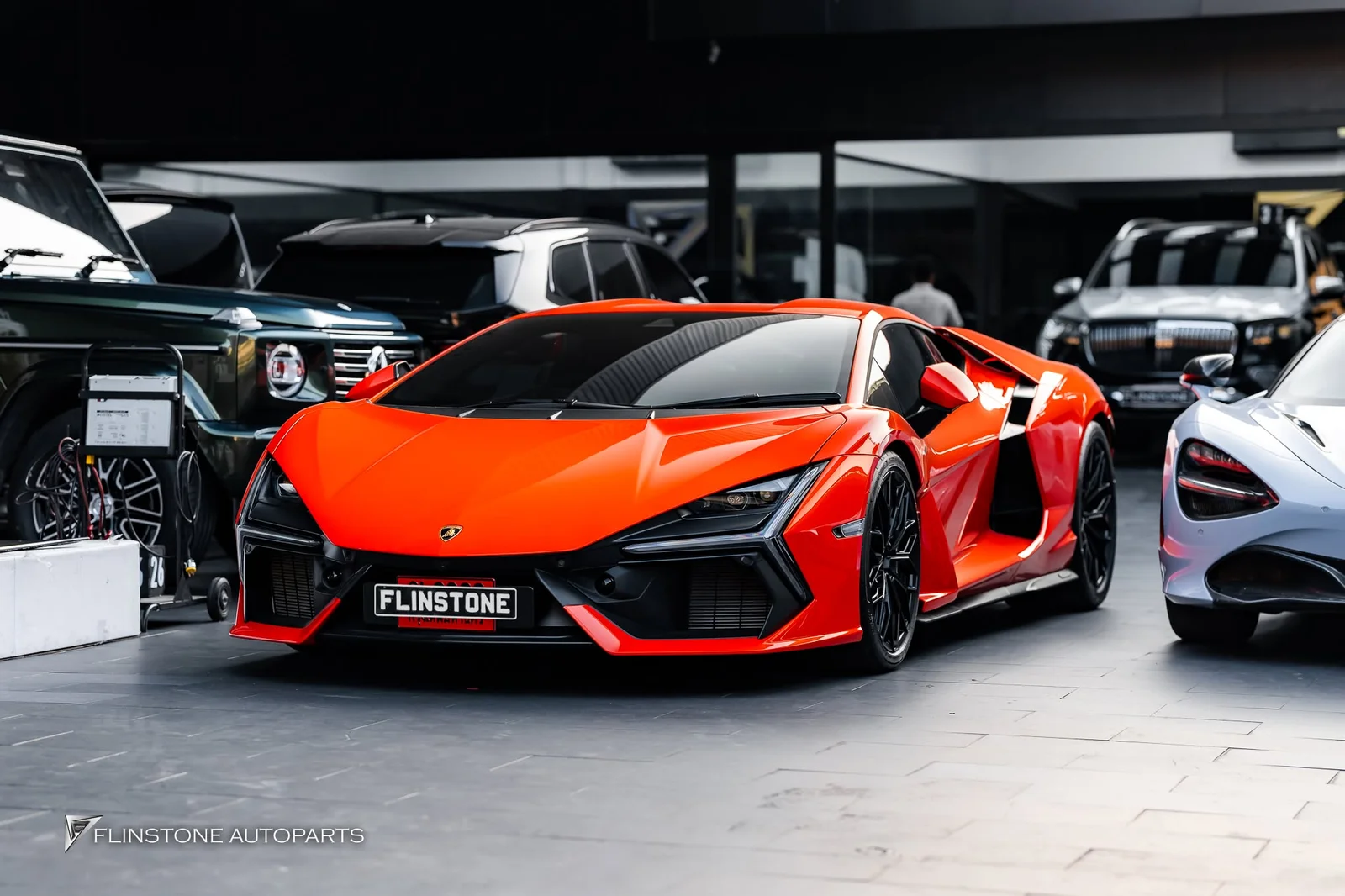 ของแต่งรถจากทุกแบรนด์สำหรับ Supercar สอบถามทางร้านได้เลยนะครับ
