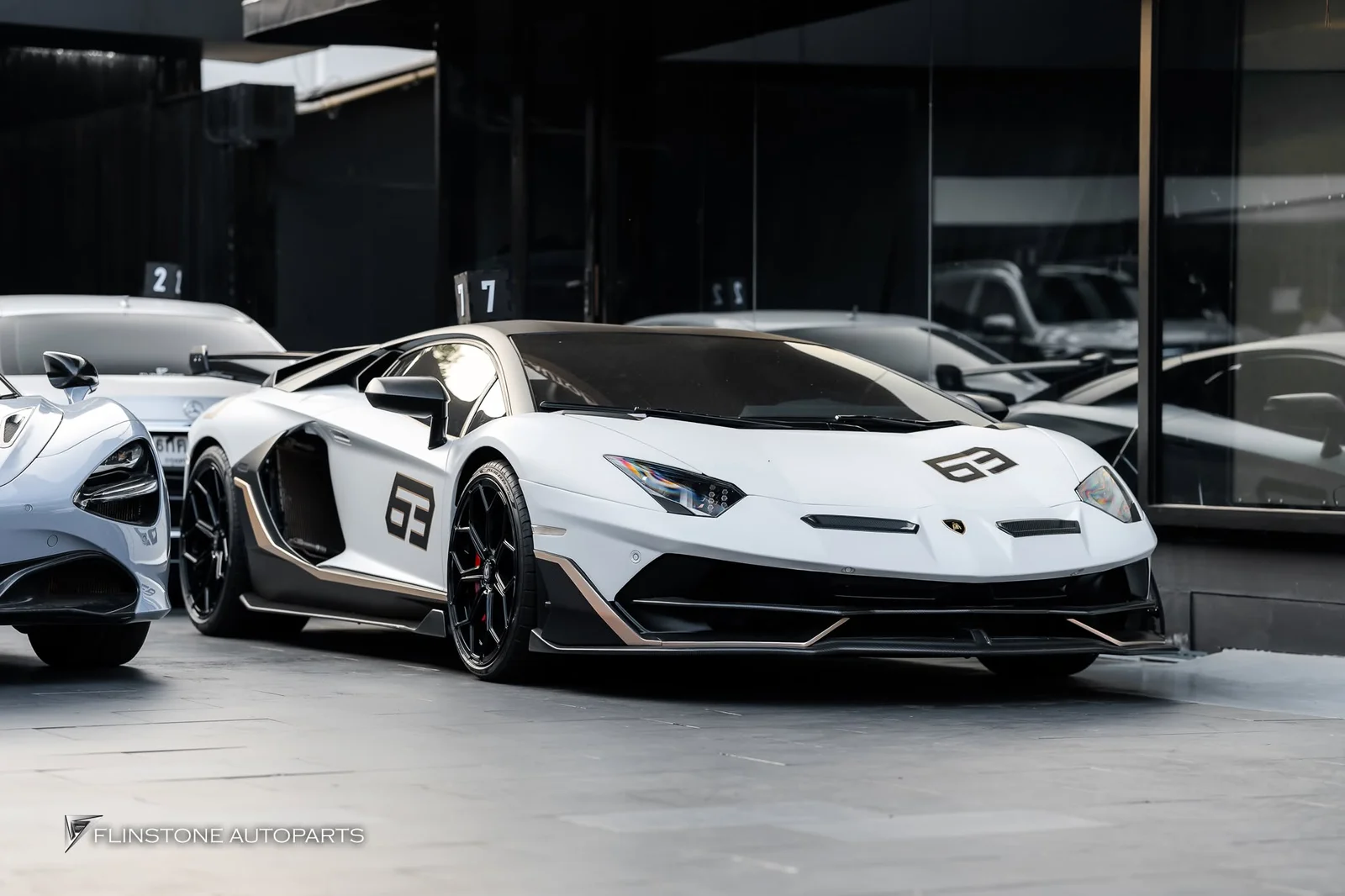ของแต่งรถจากทุกแบรนด์สำหรับ Supercar สอบถามทางร้านได้เลยนะครับ