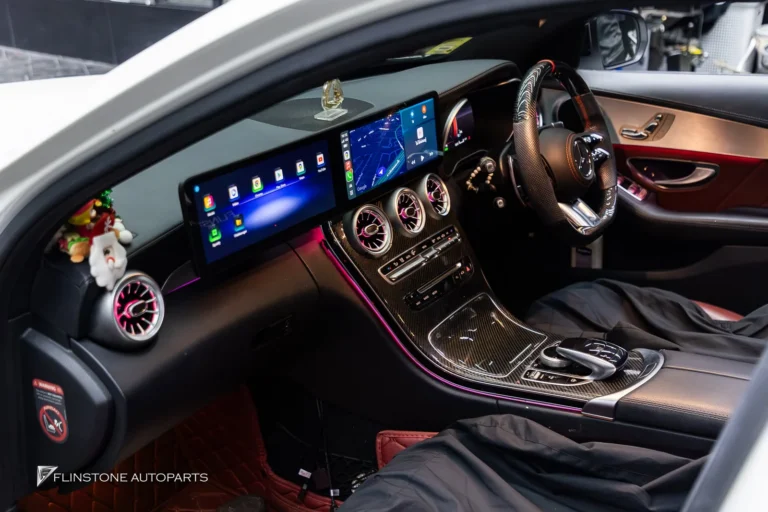 W205 C205 C-Class 2024 — อัปเกรดภายใน Mercedes-Benz W205 C-Class ให้ดูล้ำสมัยขึ้นทันท
