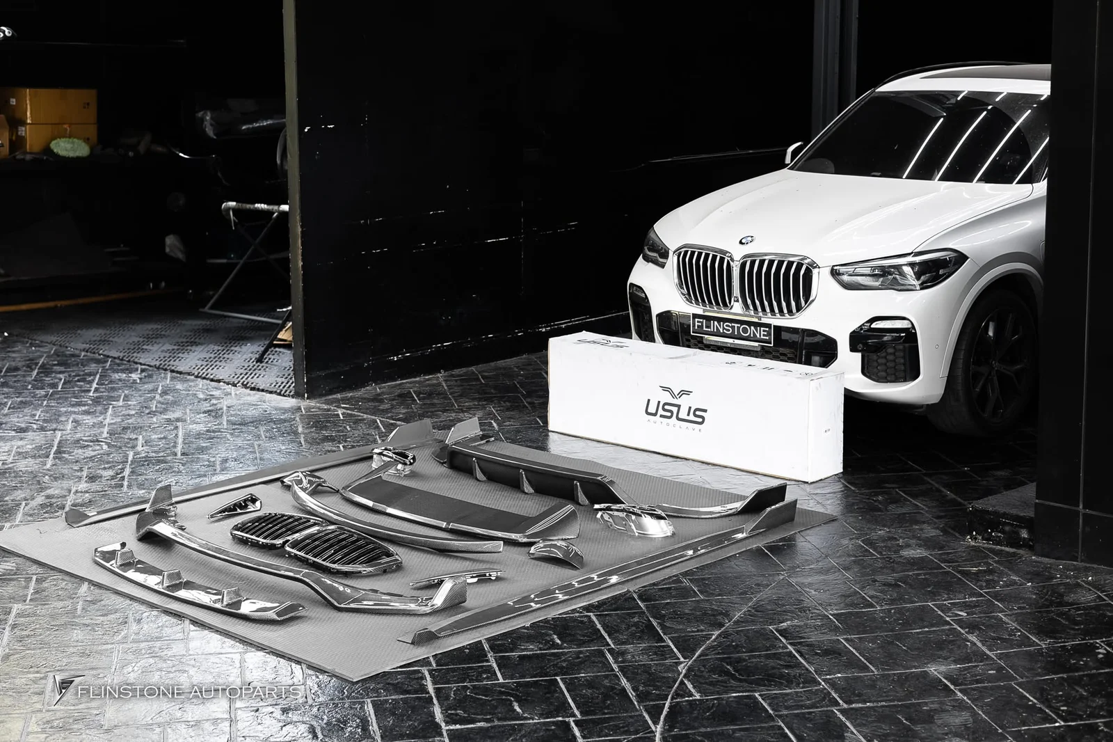 styling BMW X5 G05 more beautiful with a full carbon parts kit in the style of GTs