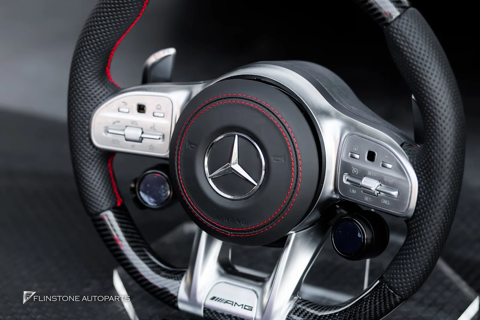W205 C205 C-Class 2024 จอสวยคมชัด ติดตั้งเข้ารูปเป๊ะ ไม่ต้องดัดแปลง