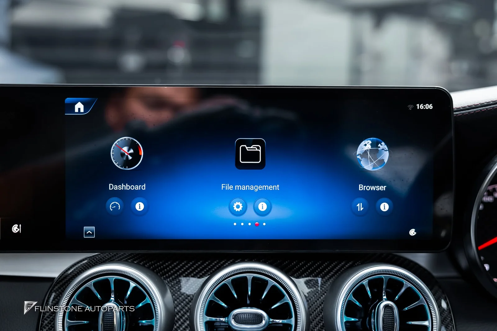 W205 C205 C-Class 2024 — มาใหม่อีกแล้ว! กับการอัปเกรดที่เปลี่ยนโลกภายในห้องโดยสารของ