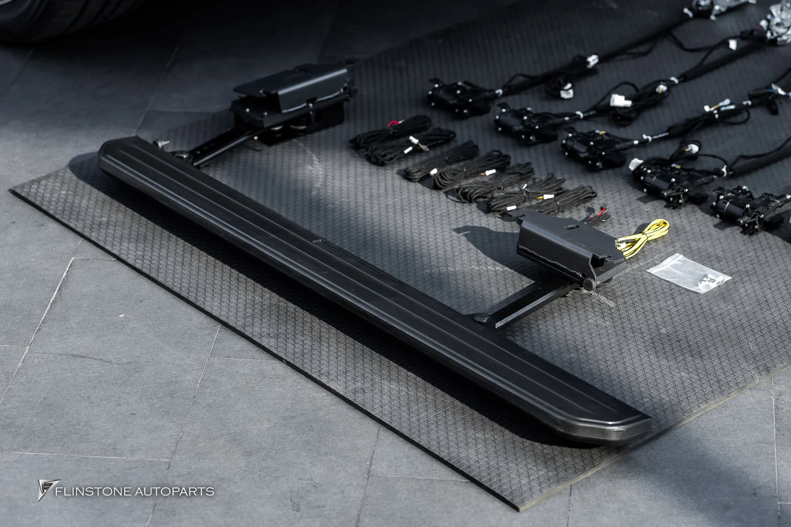 W464 G-Class all fitted 3 item best sellers for G63 AMG and this is the first car to use the automatic side steps