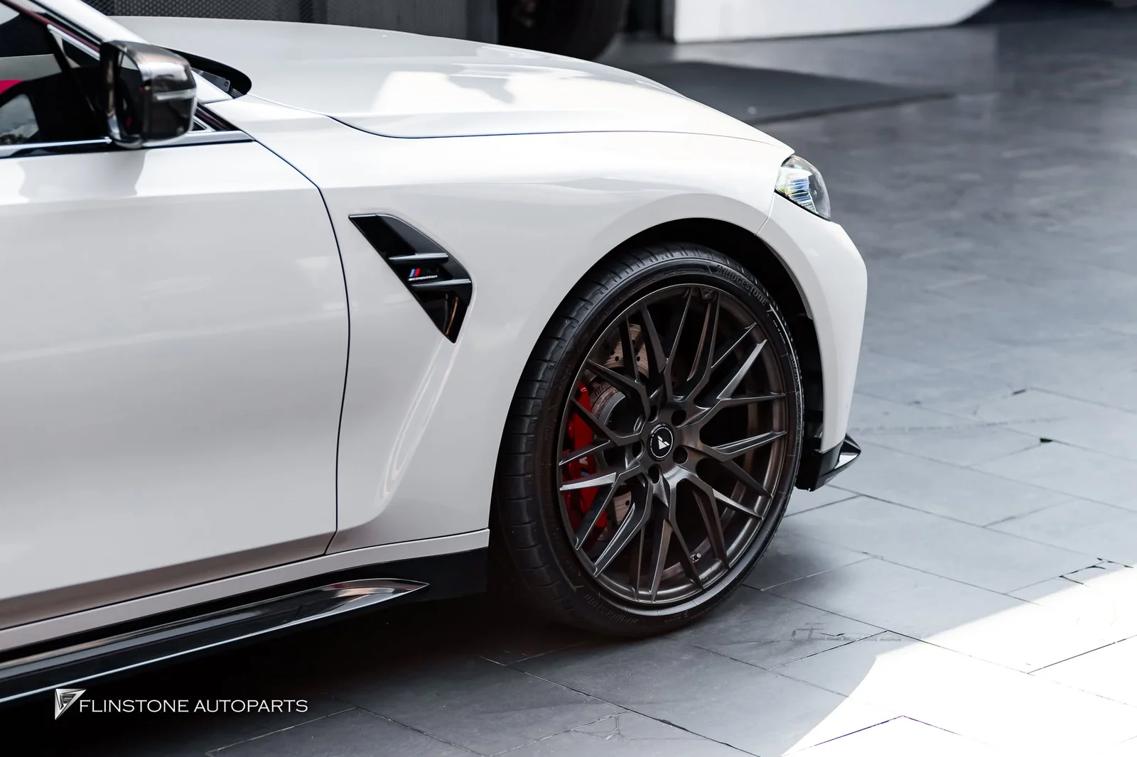 อัปเกรดทรงรถให้ดุดันและสมบูรณ์แบบยิ่งขึ้นกับ BMW G80 M3 คันนี้