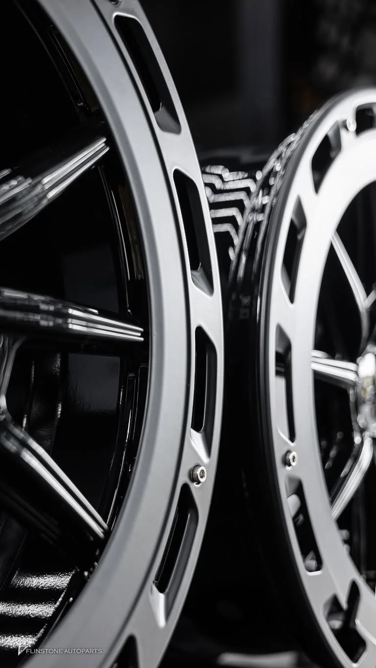 S-Class W222 chose forged wheels from the brand USUS Forged Wheel model USUS-24s