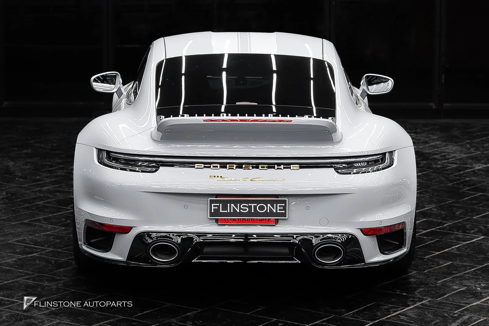 PORSCHE 992 Carrera PORSCHE 911 Sport Classic (992) ตัวแรงเกียร์ธรรมดาที่ผลิตเพียง 1,250