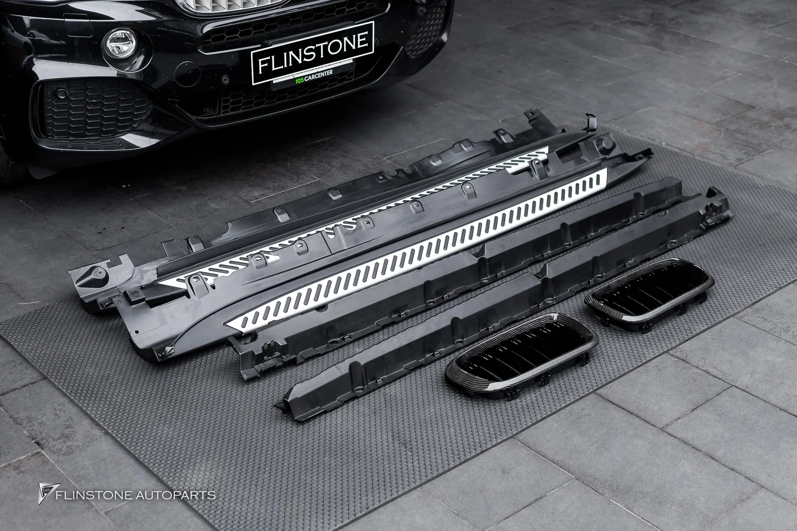 BMW X5 F15 model-specific side steps fitted