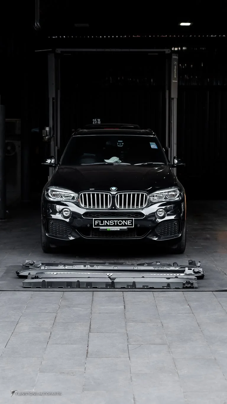BMW X5 F15 model-specific side steps fitted