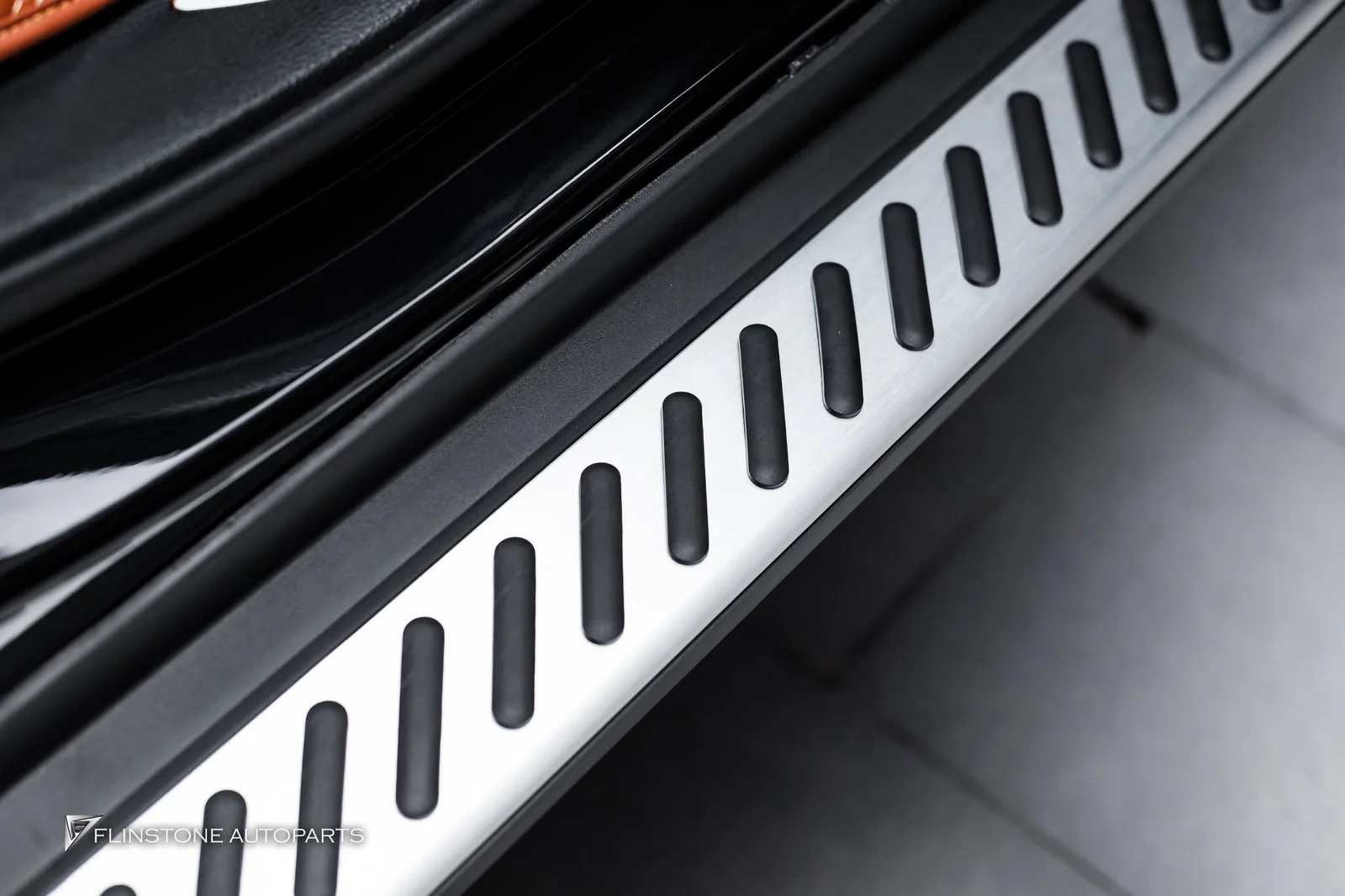 BMW X5 F15 model-specific side steps fitted