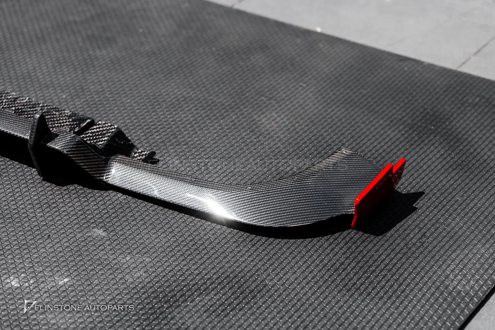 W464 G-Class full carbon parts fitted [DRY CARBON] with automatic side steps for G63 AMG