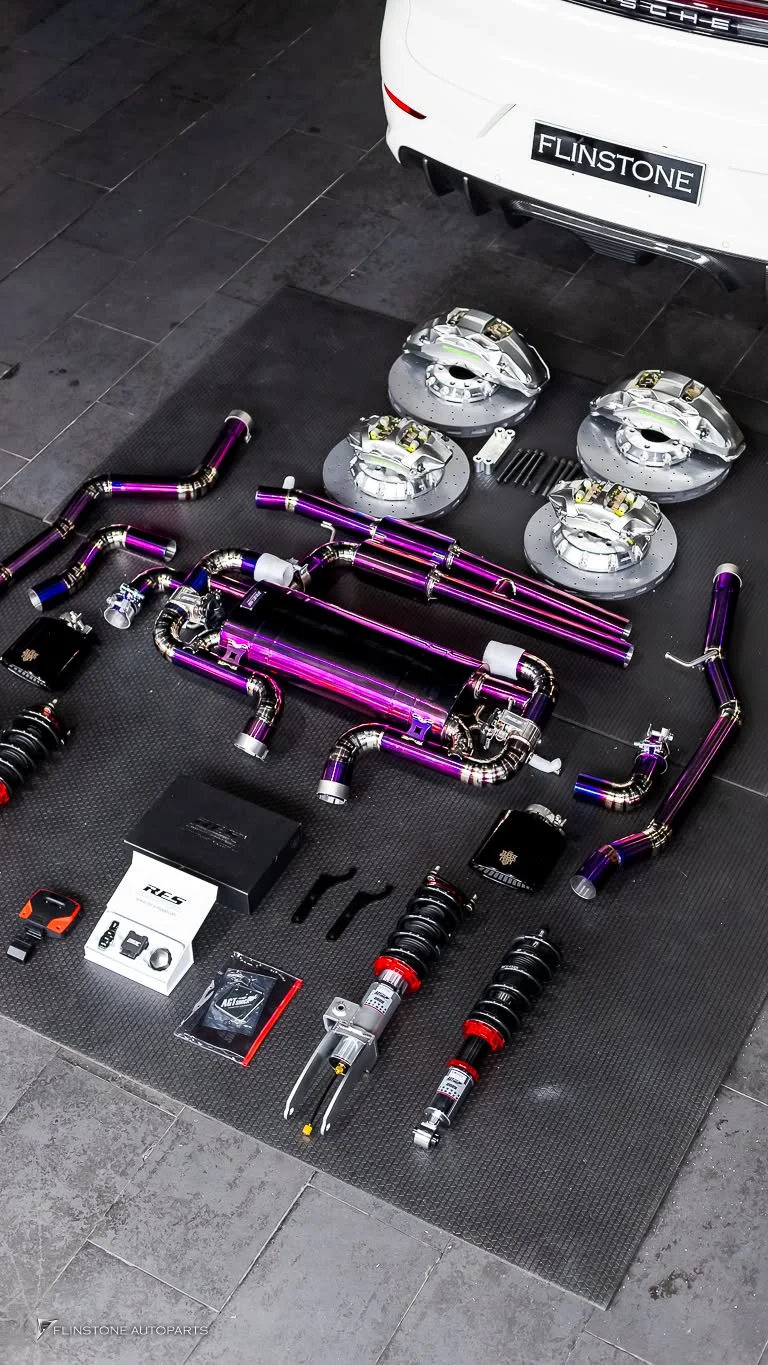 PORSCHE Cayenne 958 chose to add Performance in various areas