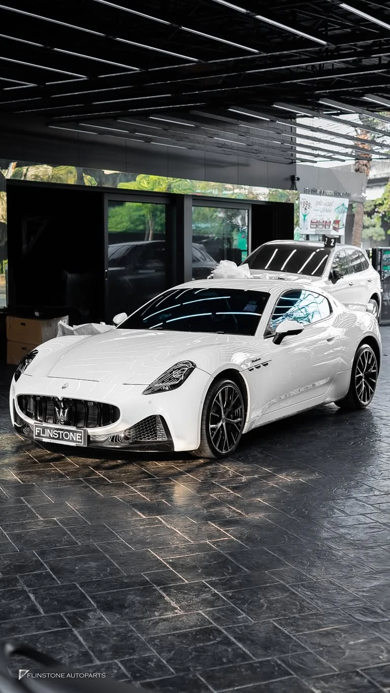 Maserati Granturismo ติดตั้งสปอยเลอร์ท้าย GT