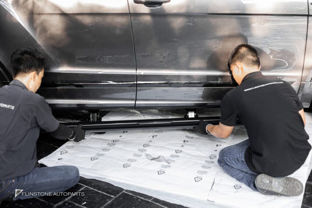 Bentley bentayga บันไดข้างไฟฟ้า