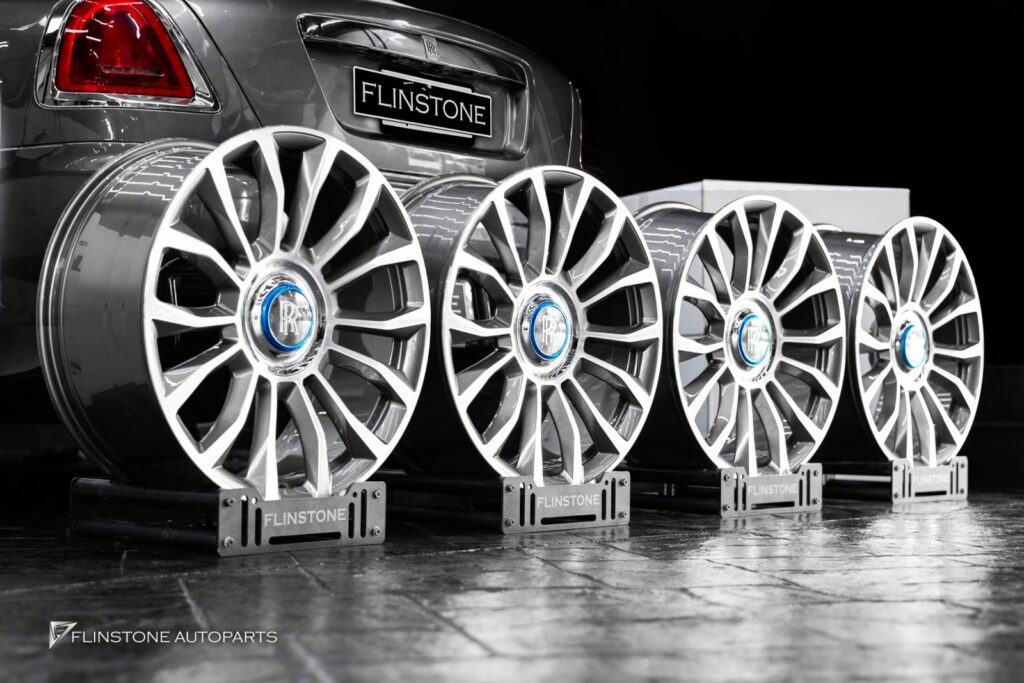 Rolls royce dawn ล้อ
