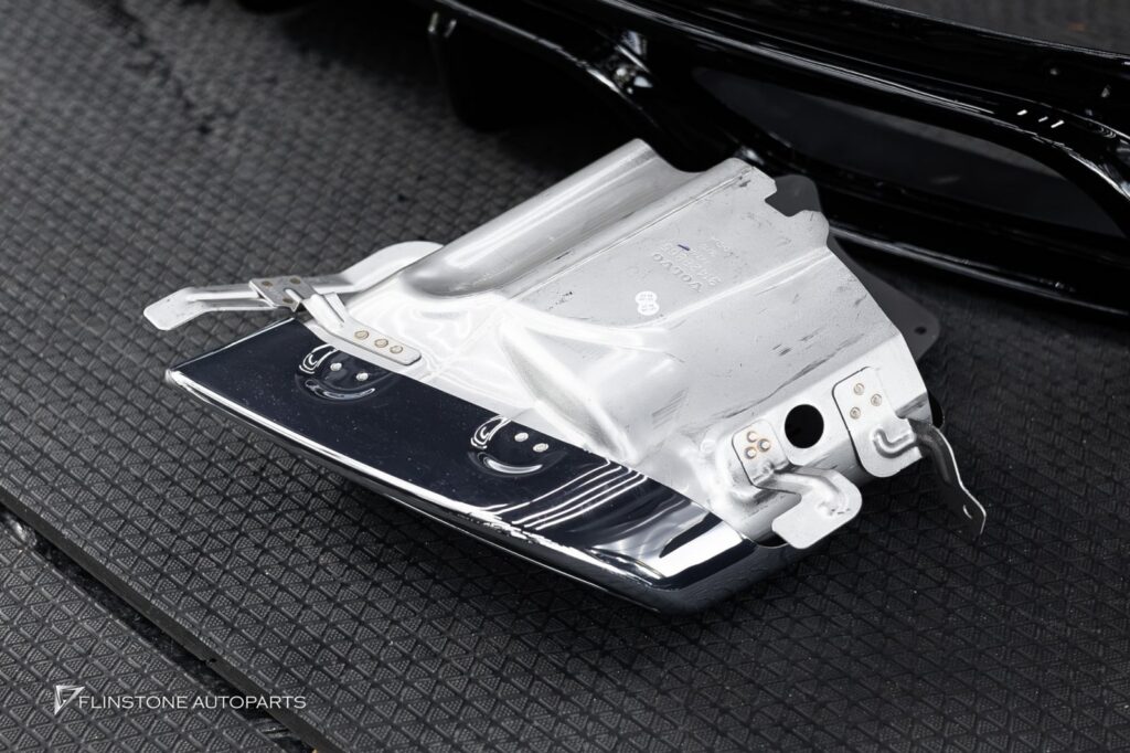 Volvo S90 พาร์ทรอบคัน