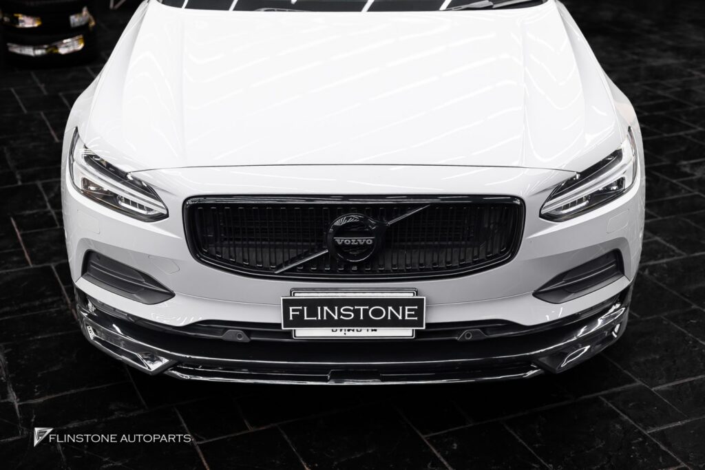 Volvo S90 พาร์ทรอบคัน