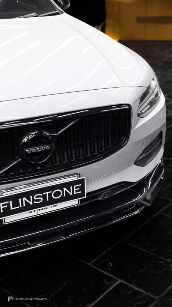 Volvo S90 พาร์ทรอบคัน