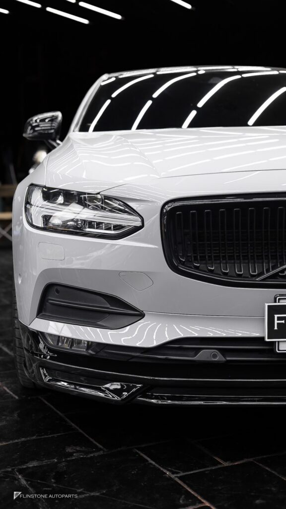 Volvo S90 พาร์ทรอบคัน