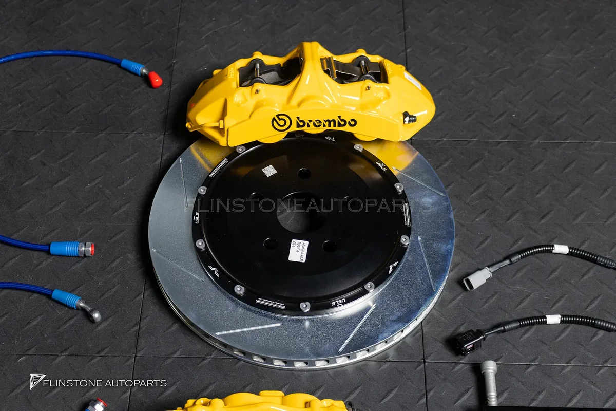 ชุดเบรก BREMBO GT 6P + 4P TOYOTA ALPHARD 40 สีเหลือง